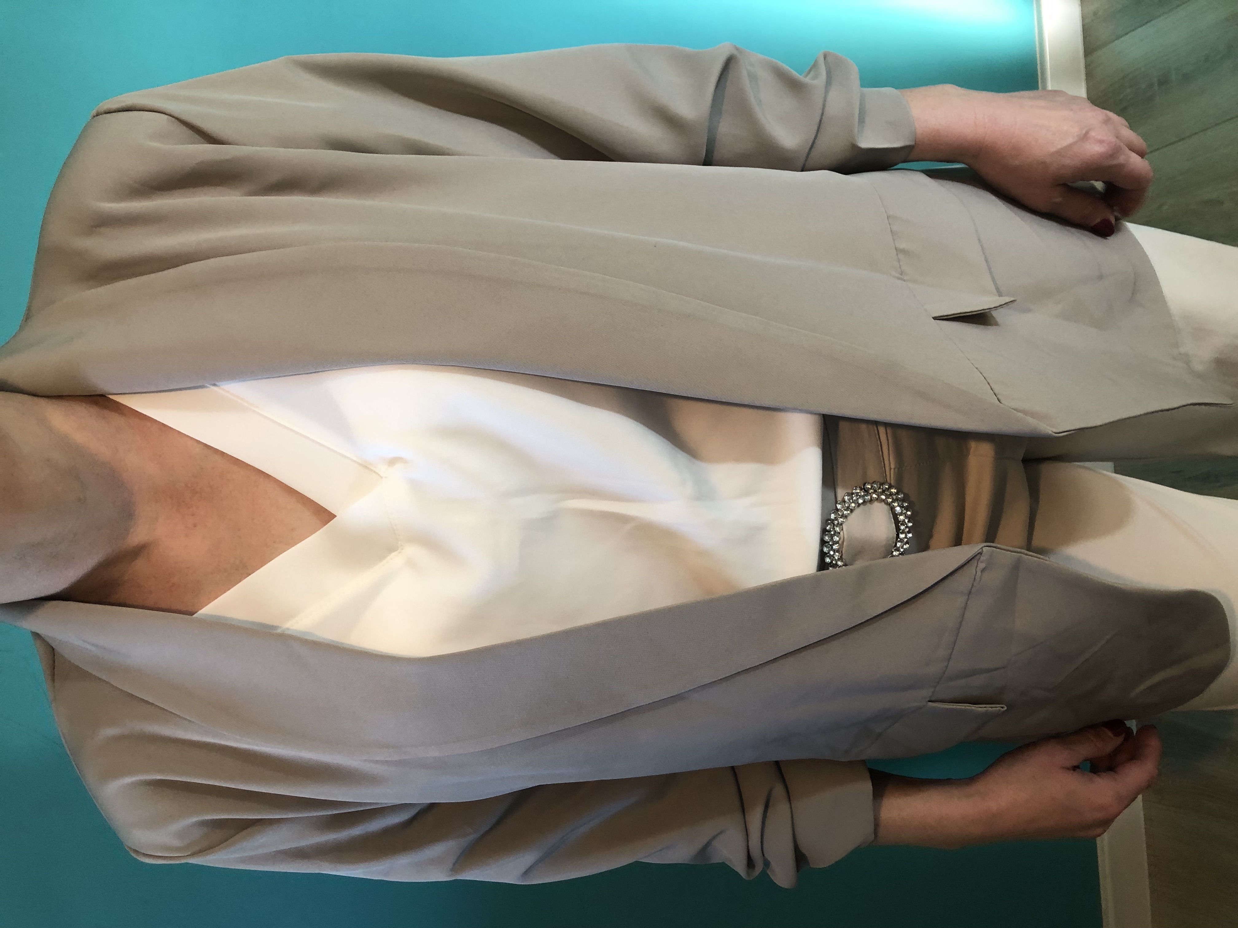 Elegancki żakiet damski