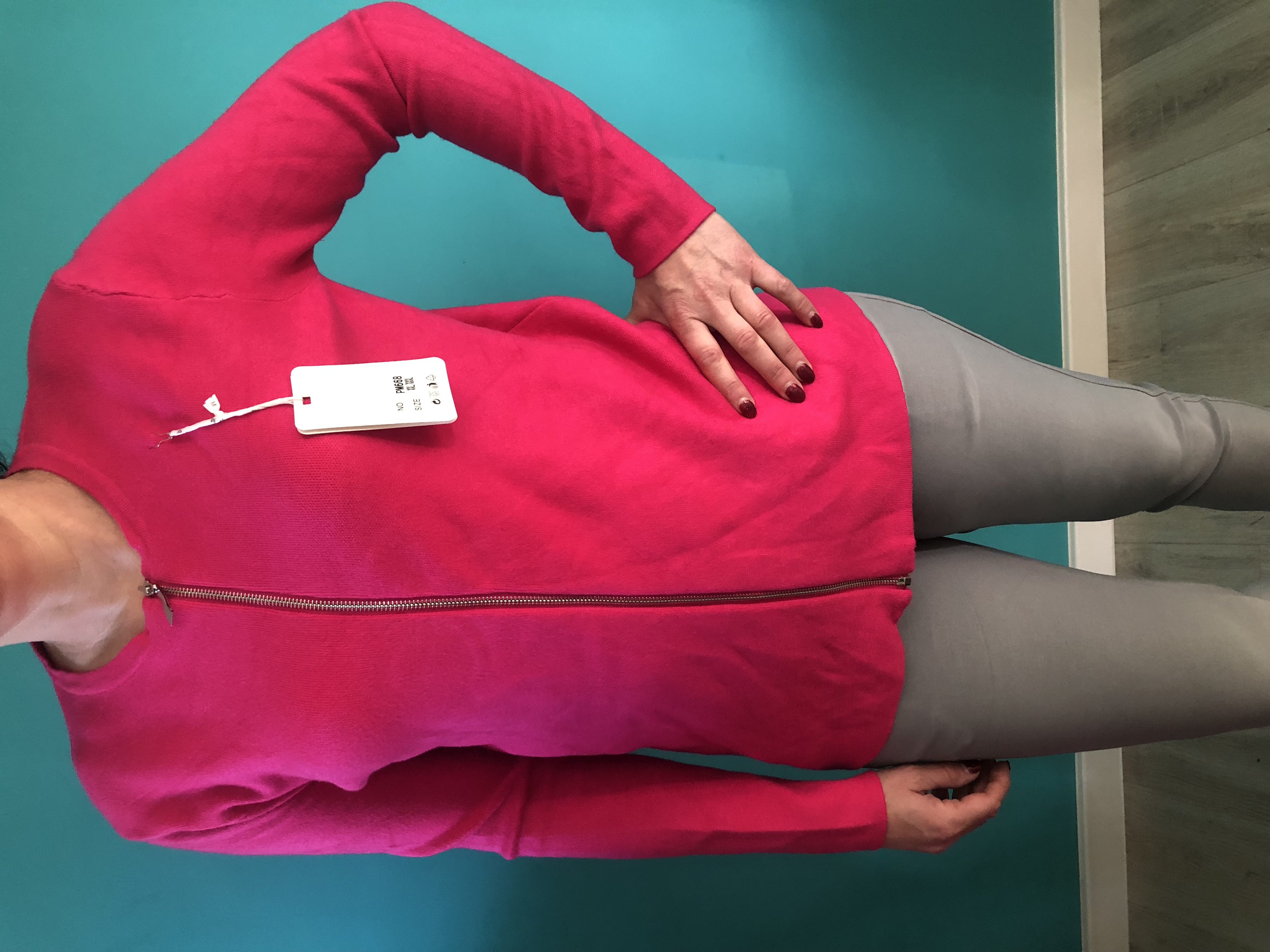 Czerwona kurtka damska