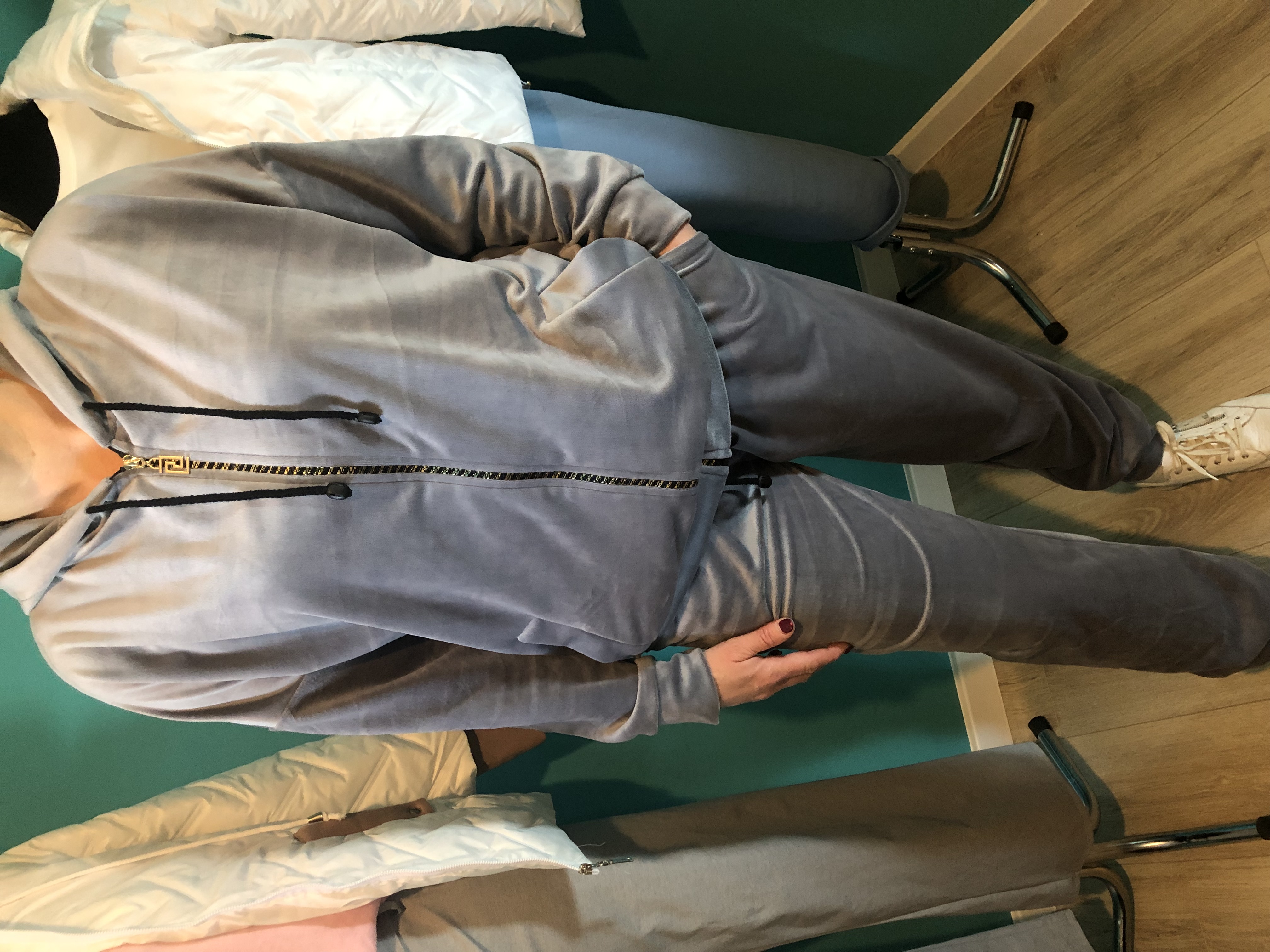 Komplet dresowy welurowy