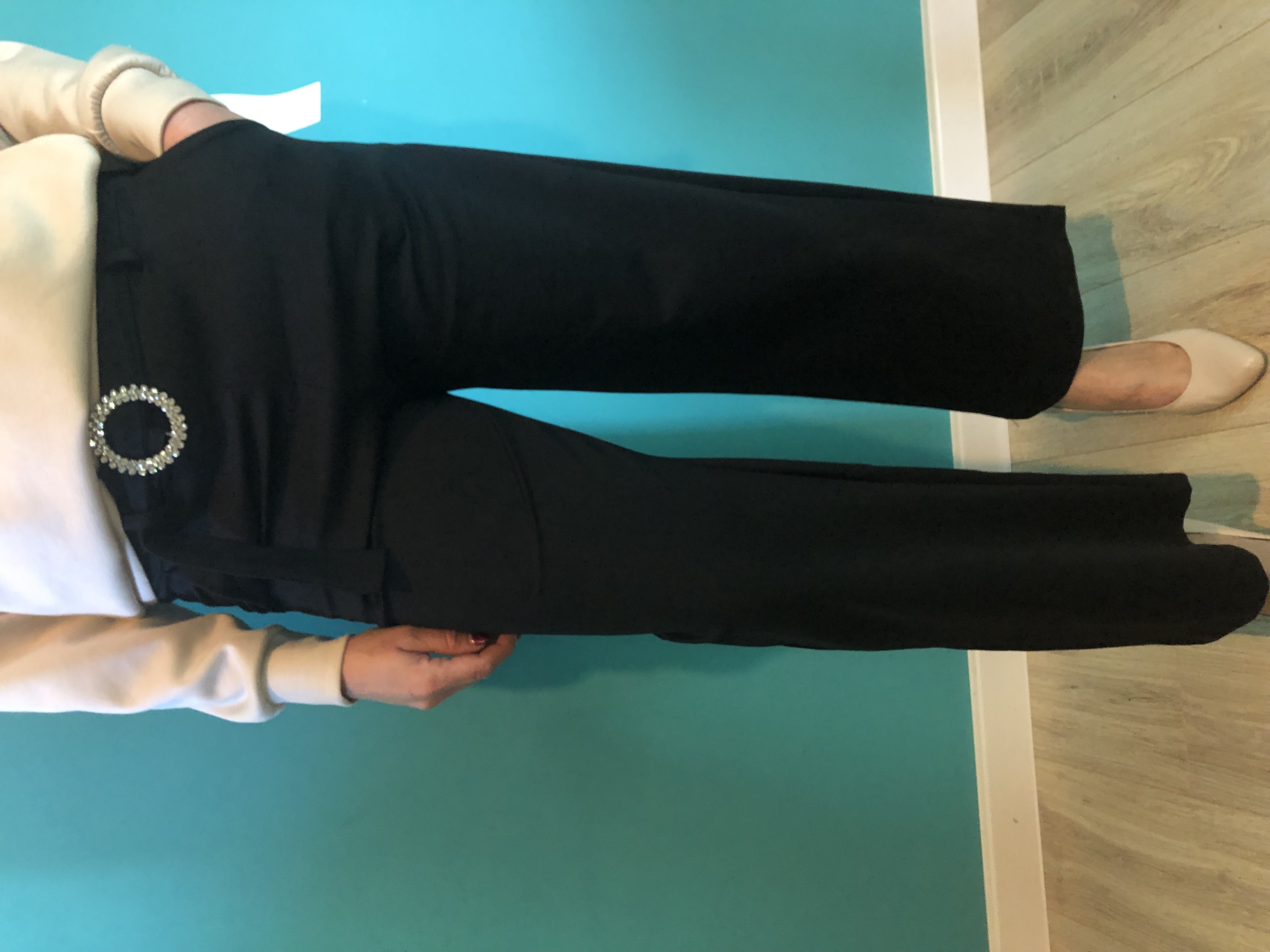 Czarne spodnie damskie