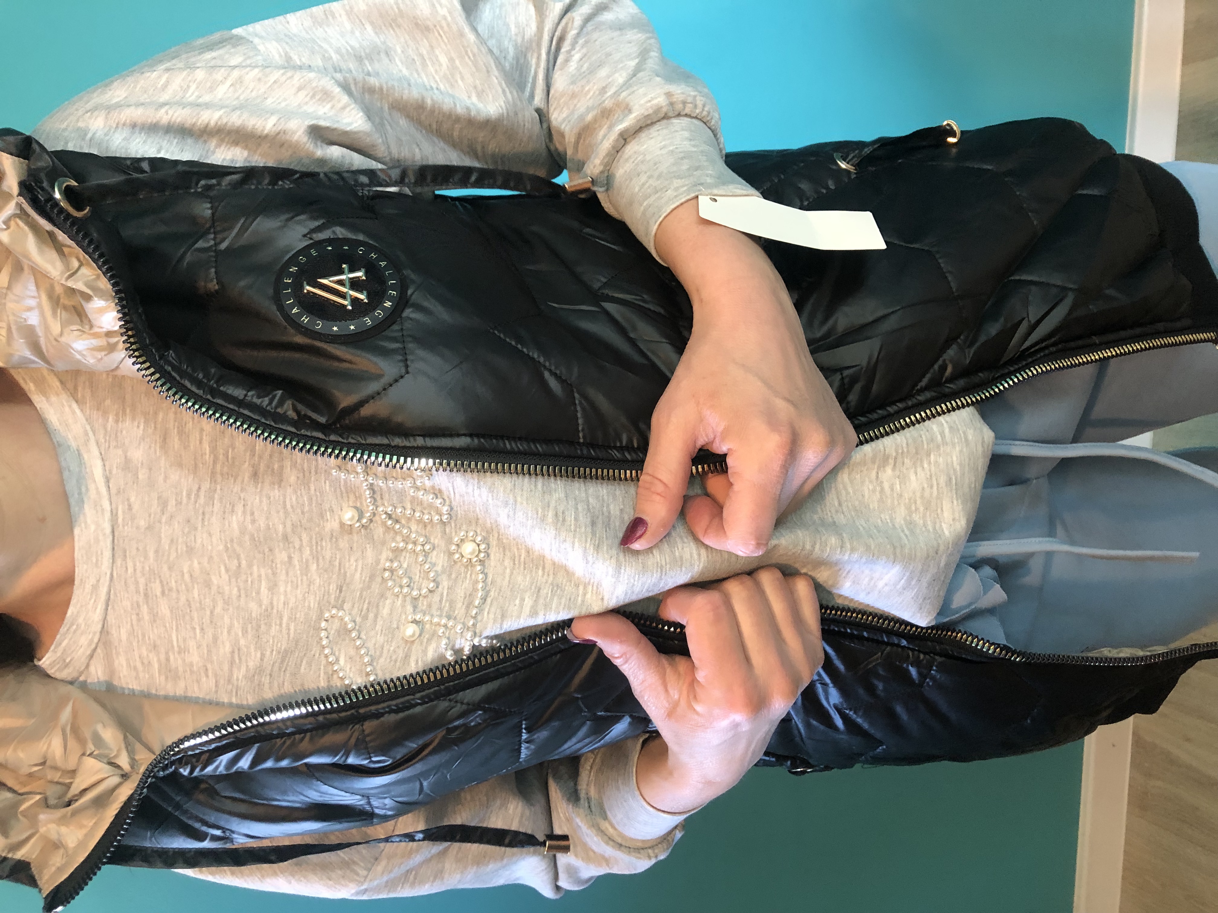 Czarna kamizelka damska