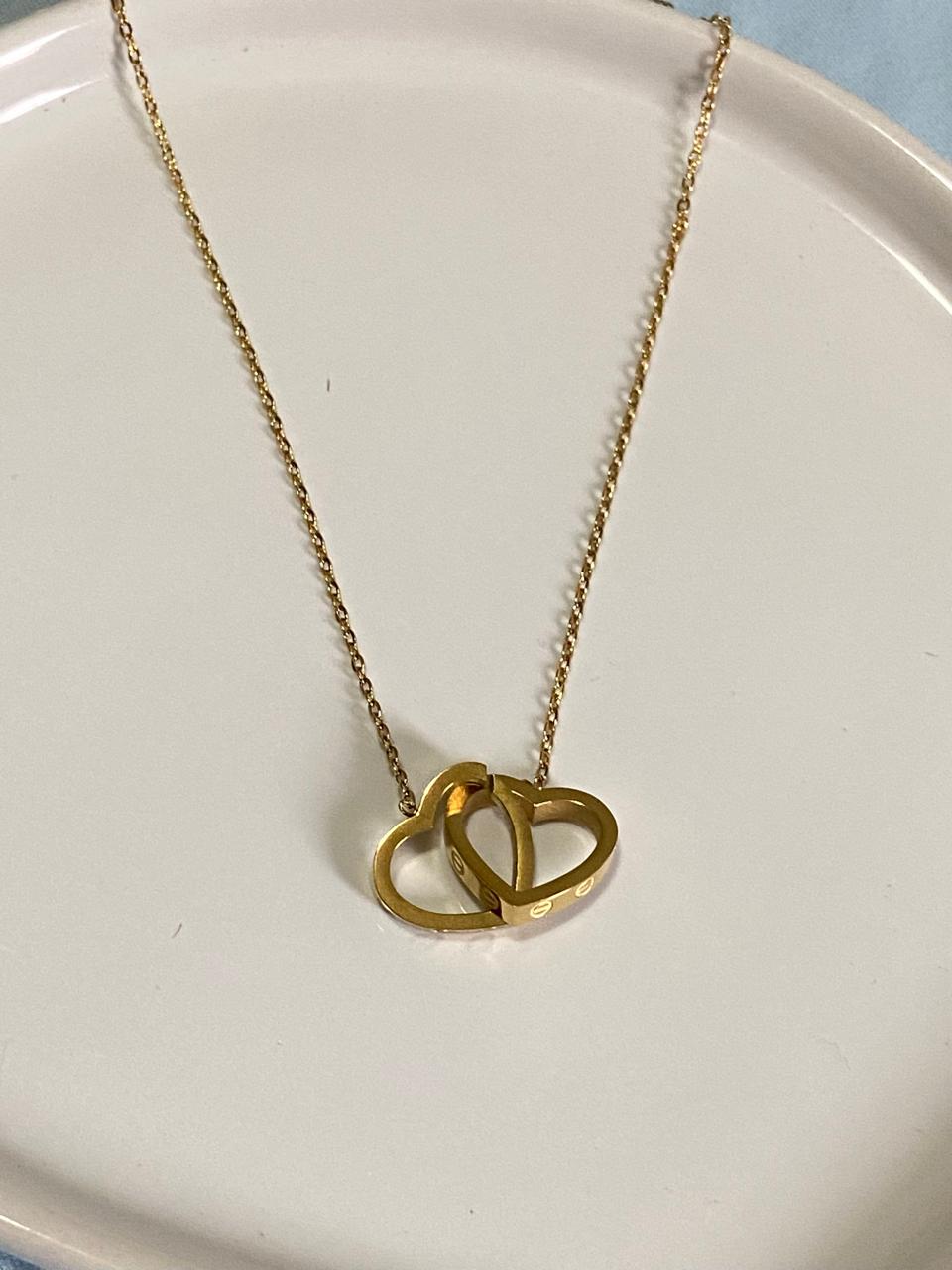 Colar Dois Corações Numeros Romanos