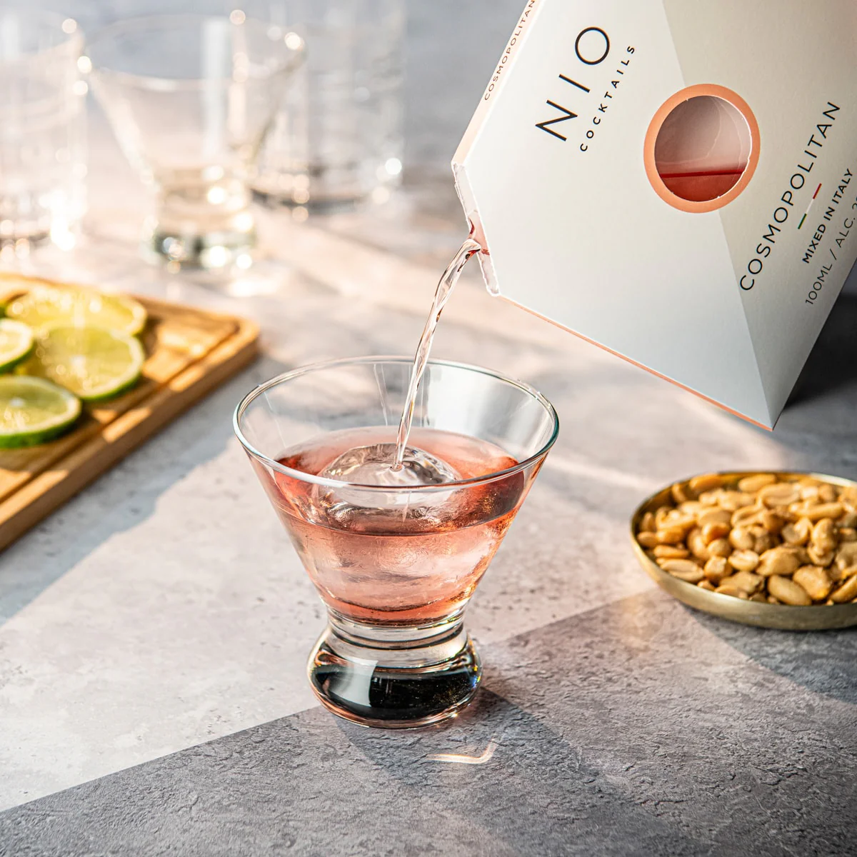 NIO Cocktails Cosmopolitan