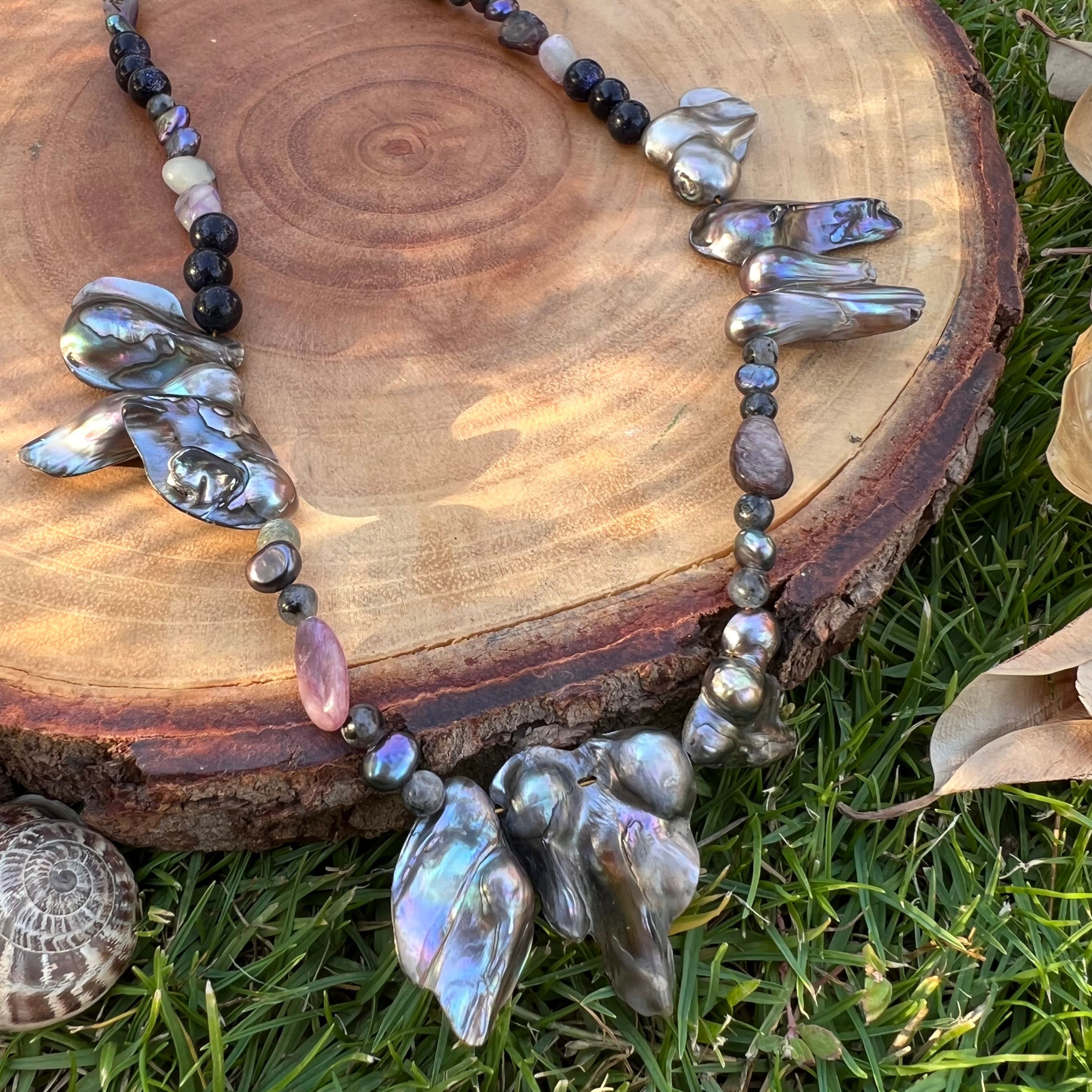 Night Allure Necklace