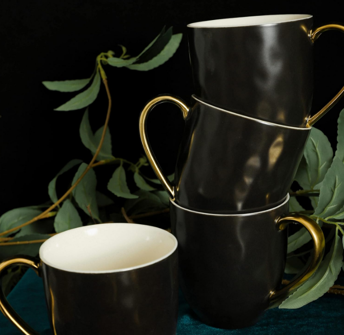 Modern Poreclain 16 Piece Dinnerware Set, Plates and Bowls Set, Dish set for 4, Black And Golden Rim