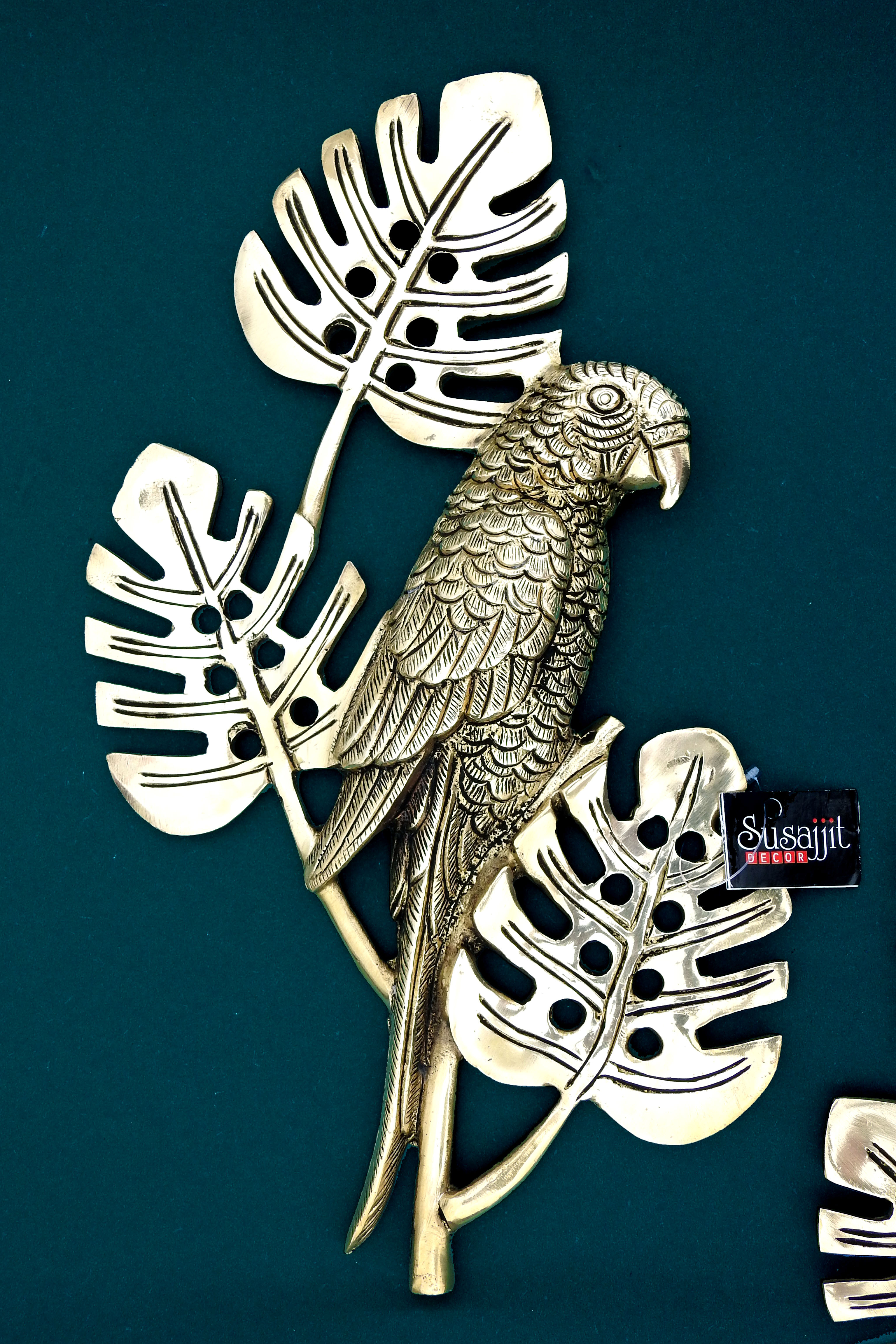 Stunning Brass Parrots wall hanging Elegant Decorative Showpiece wall decor for living room