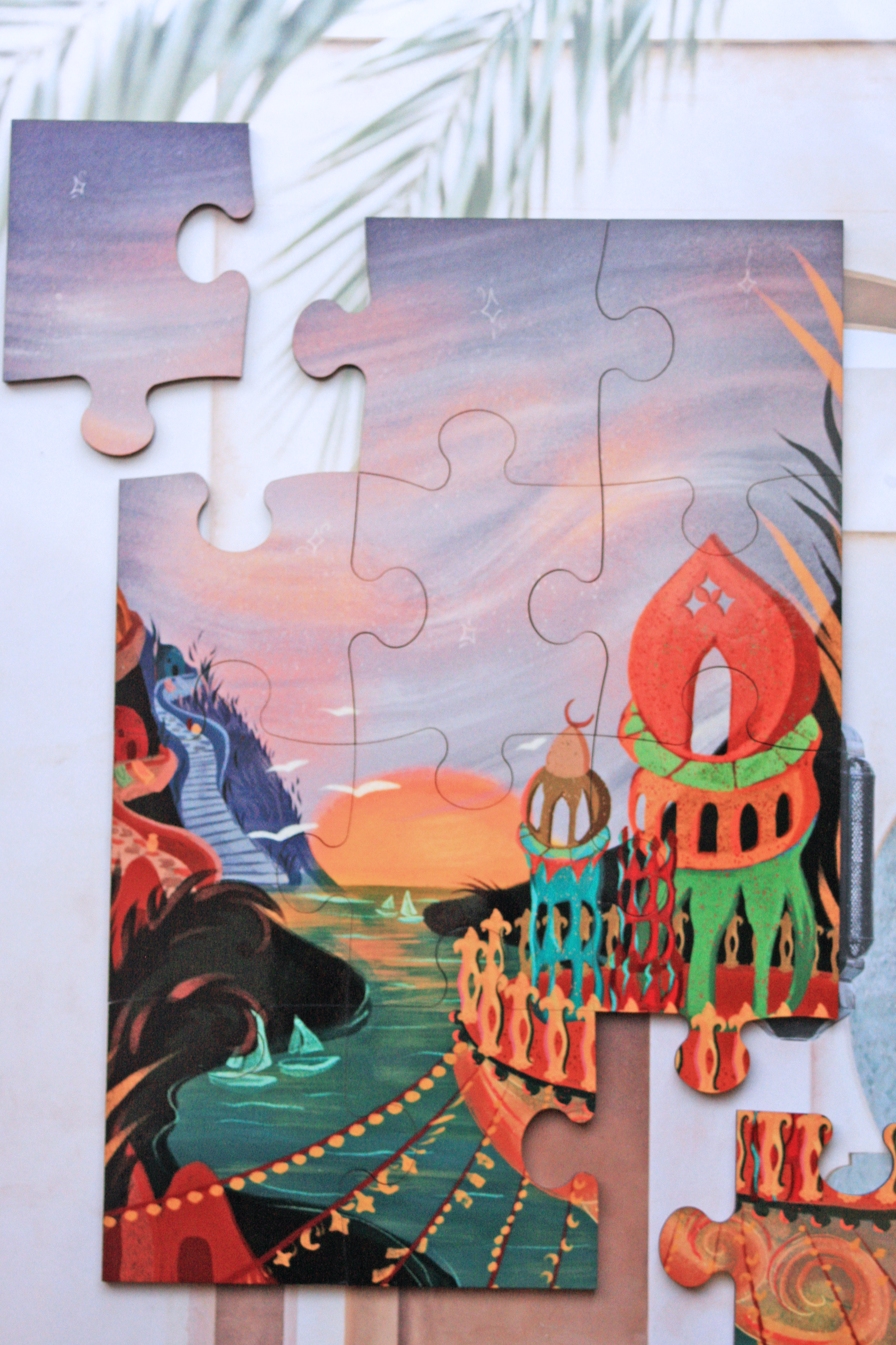 KID'S Palace by the Sea Jigsaw Puzzle  | 12 Pieces