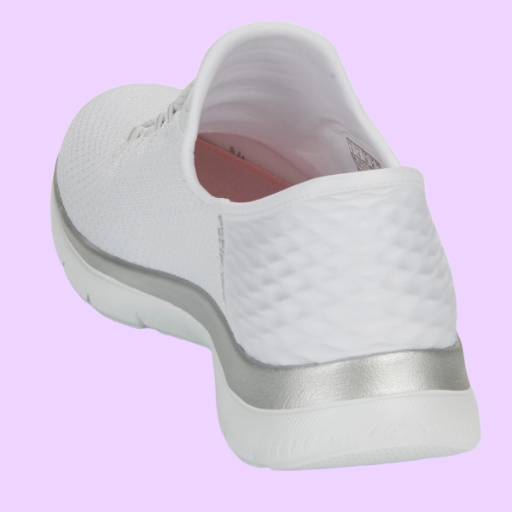 SKECHERS