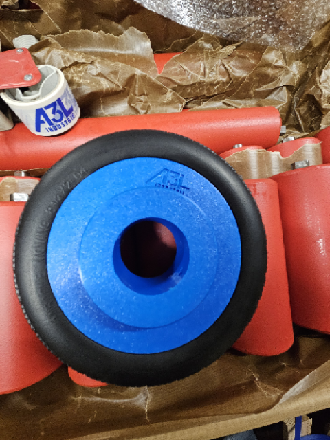 Roues pour retour bandes à tasseaux