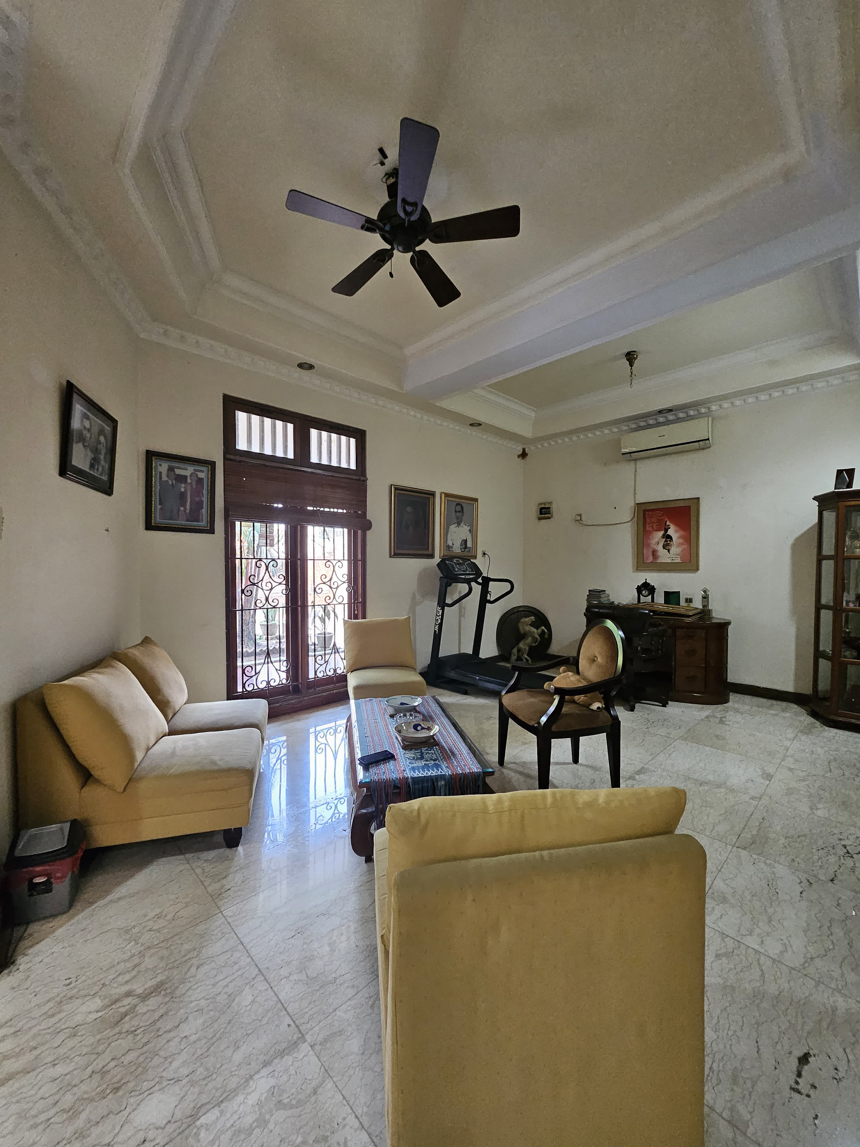 Living Room Sofa Set