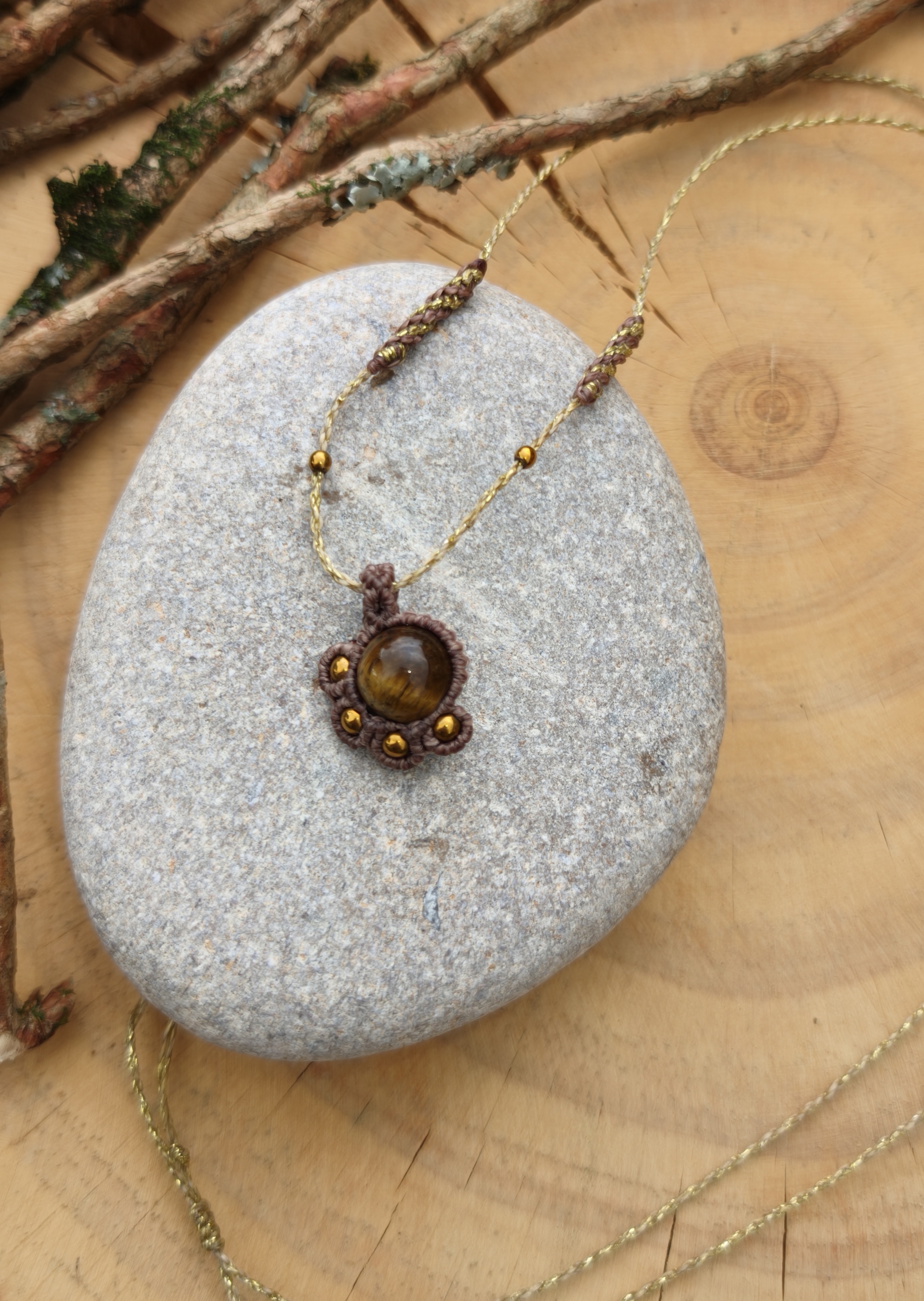 Paw Necklace - Tiger's eye & Hematite