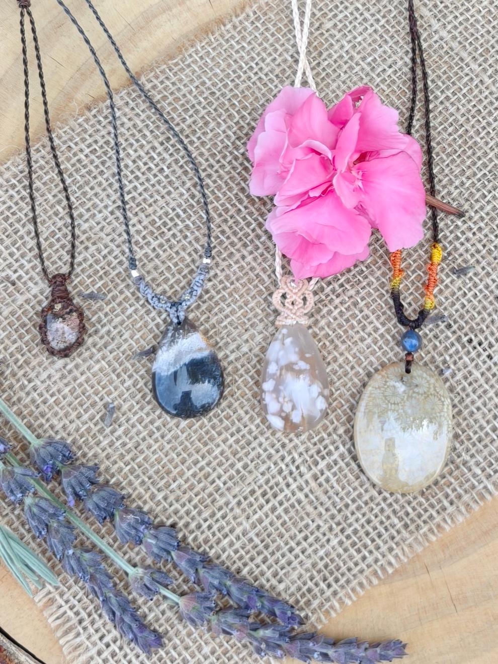 Flower agate Necklace