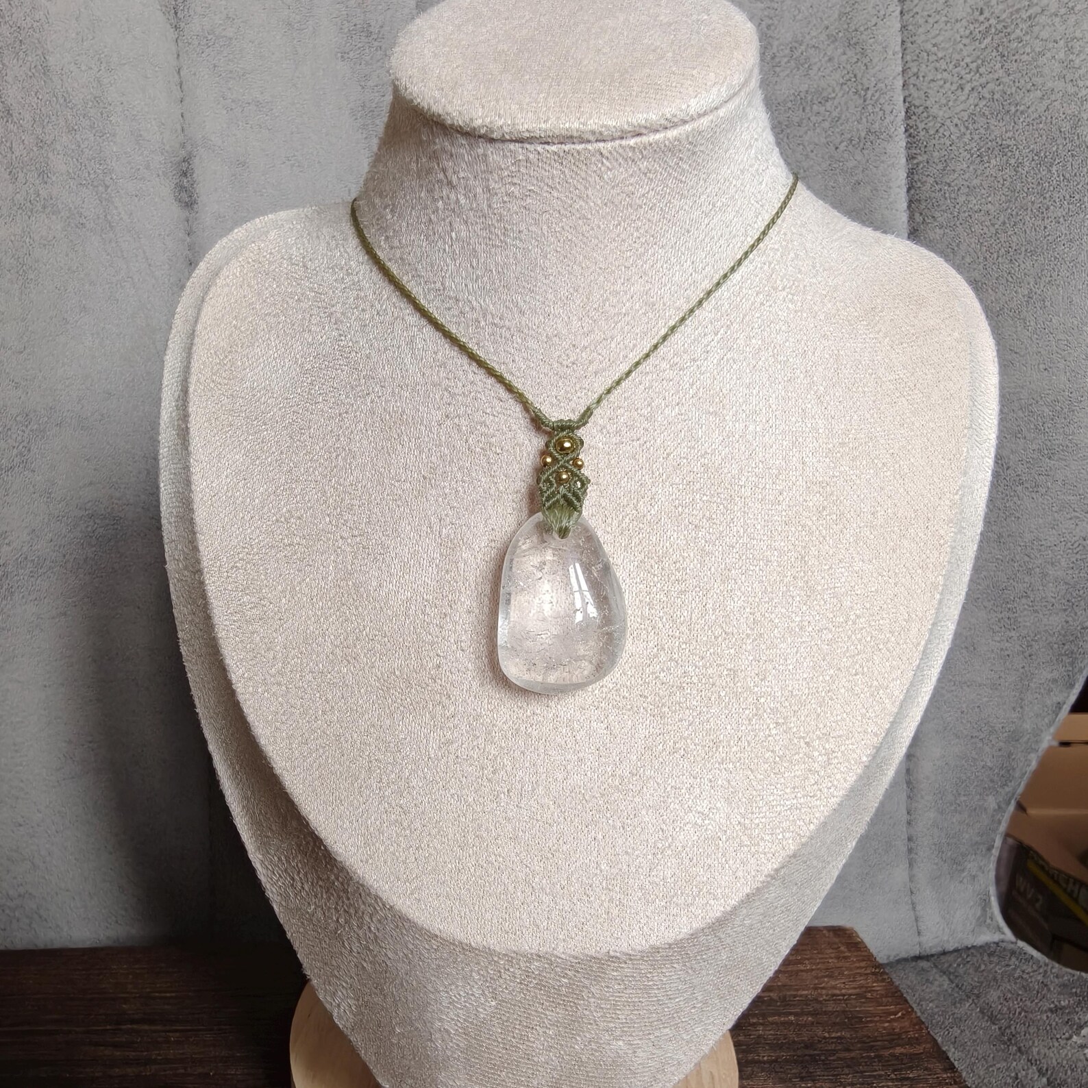 Clear quartz pendant necklace