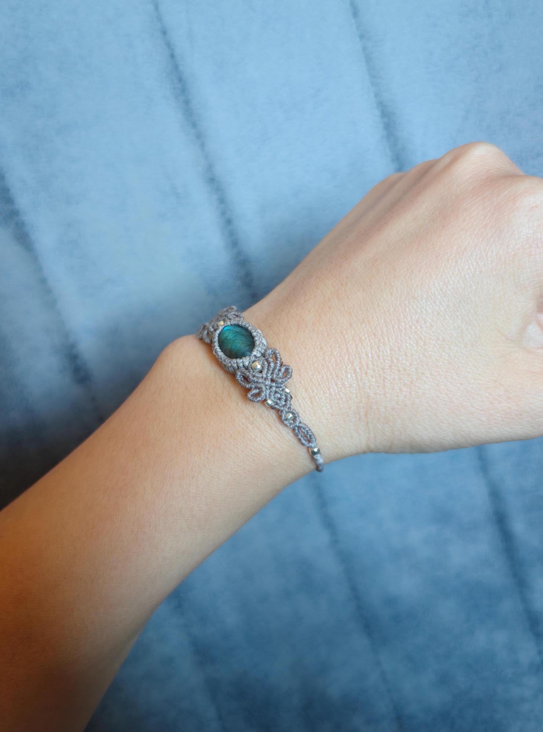Labradorite bracelet 