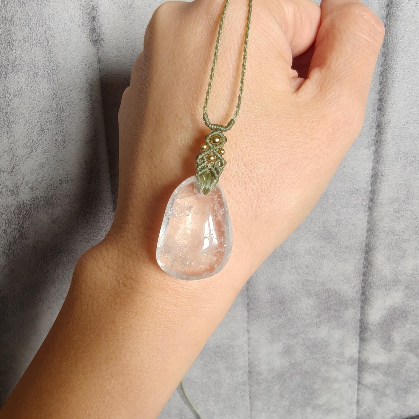 Clear quartz pendant necklace