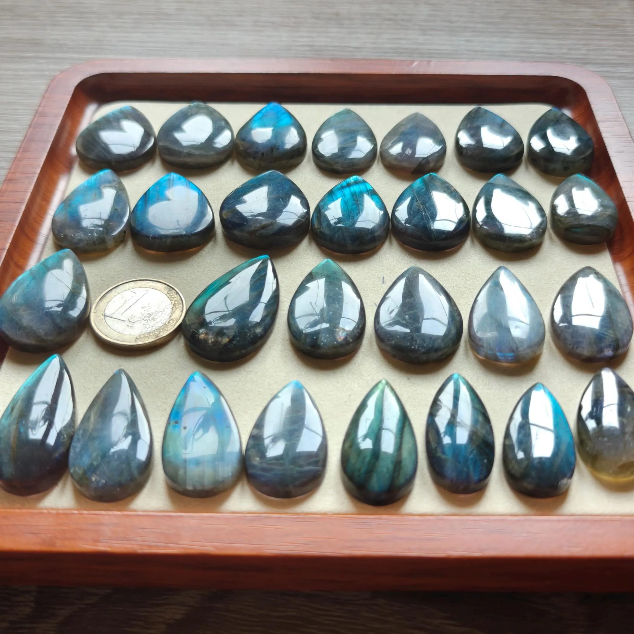 Teardrop Labradorite Cabochon