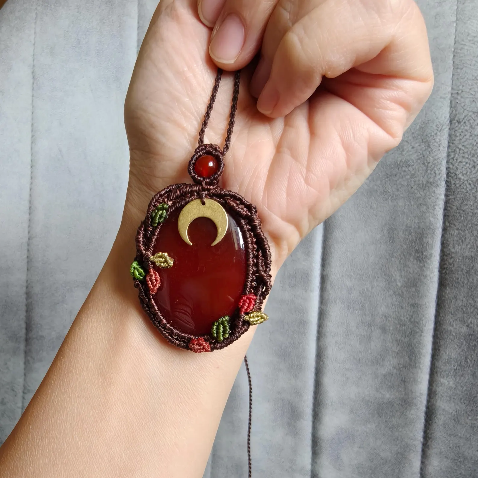 Carnelian pendant 