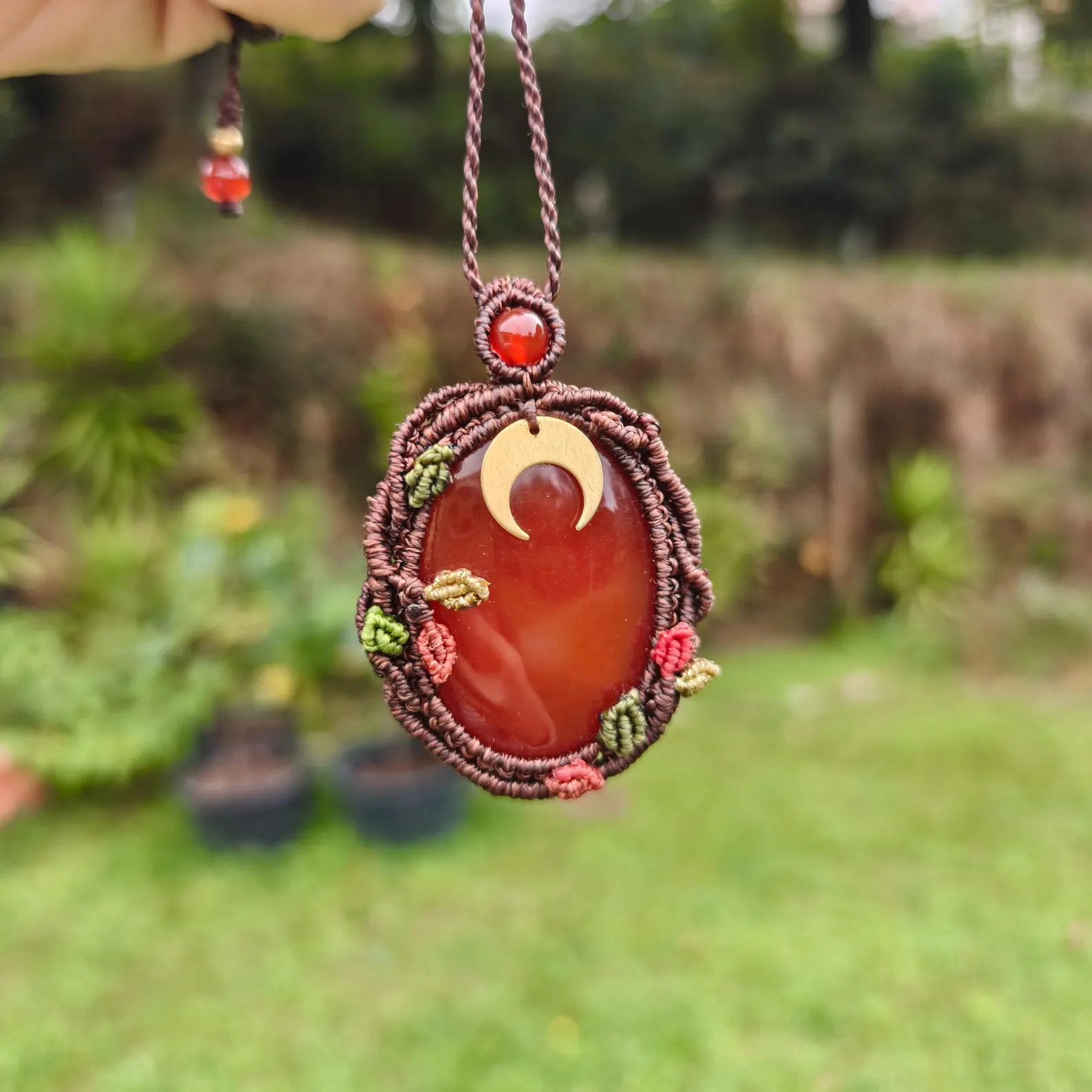 Carnelian pendant 