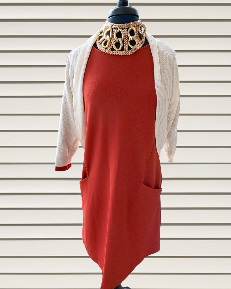 Red casual dress with pockets