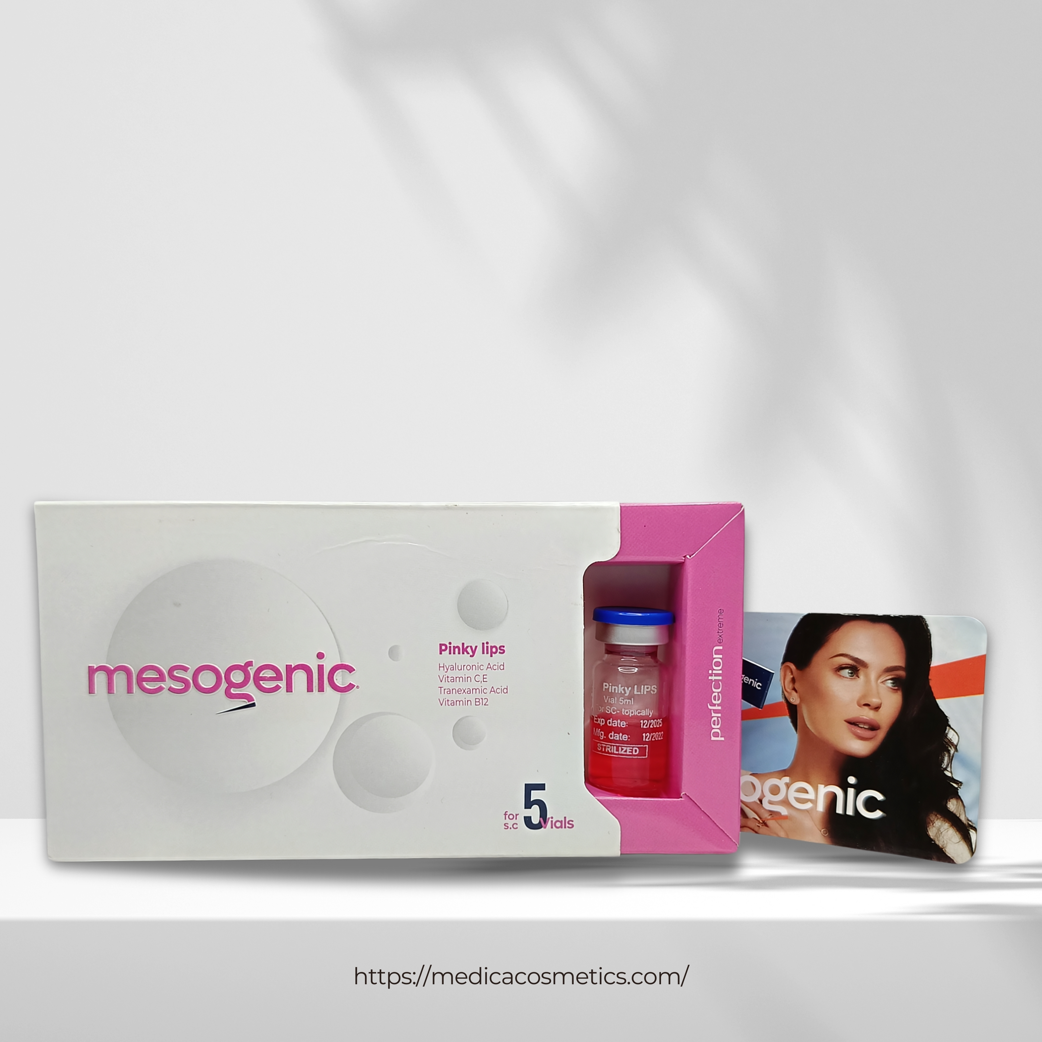 Mesogenic Pinky Lips