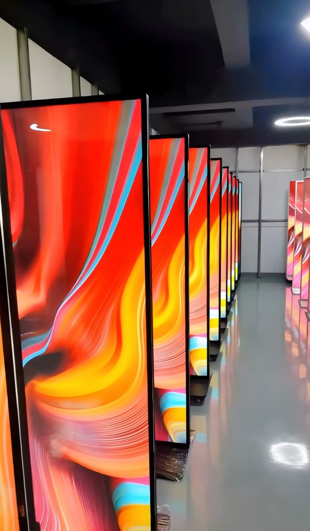 Portable Poster Display Stands P1.875 Full Color LED screen