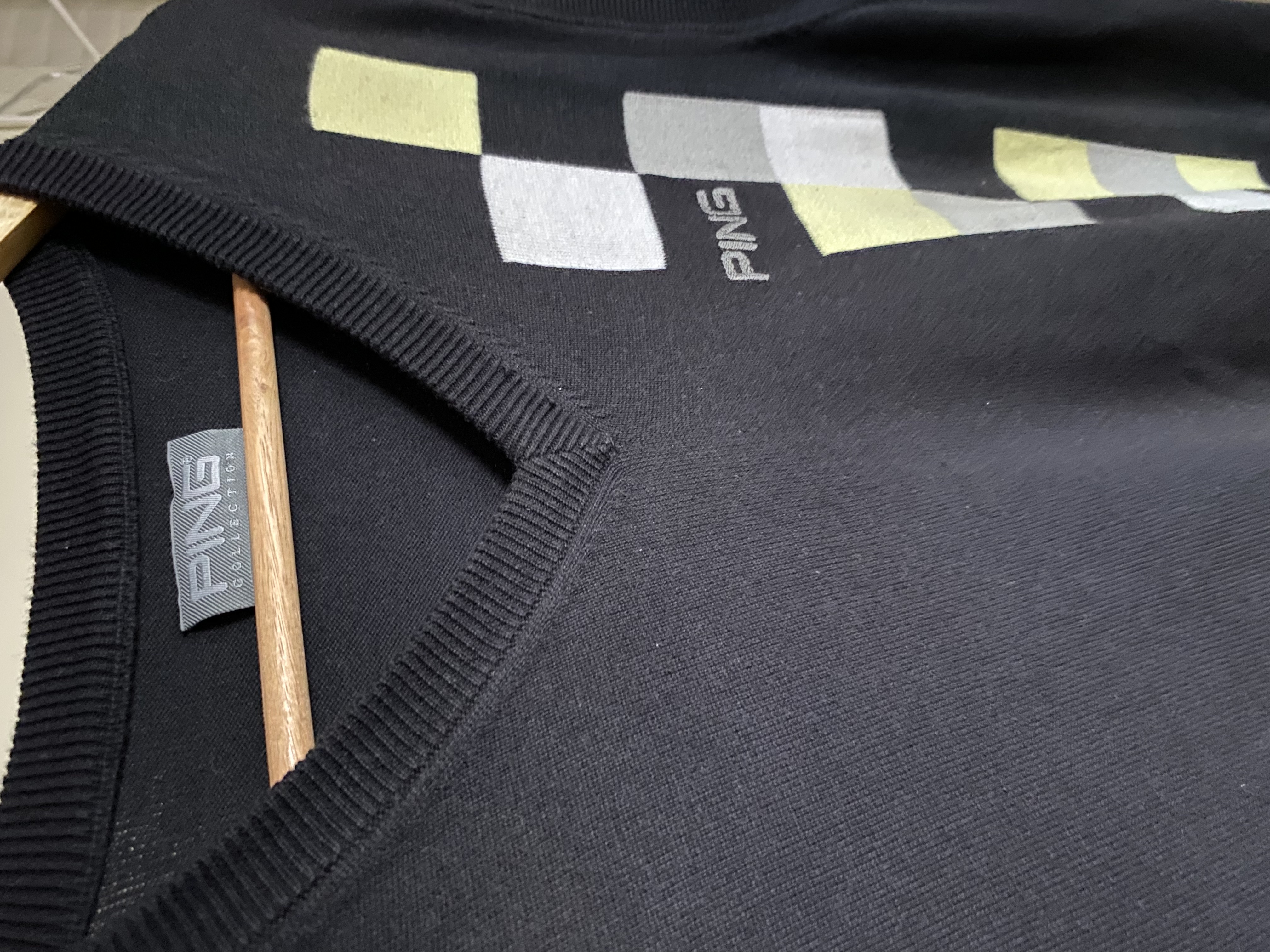 Classic Ping sweater vest (M)