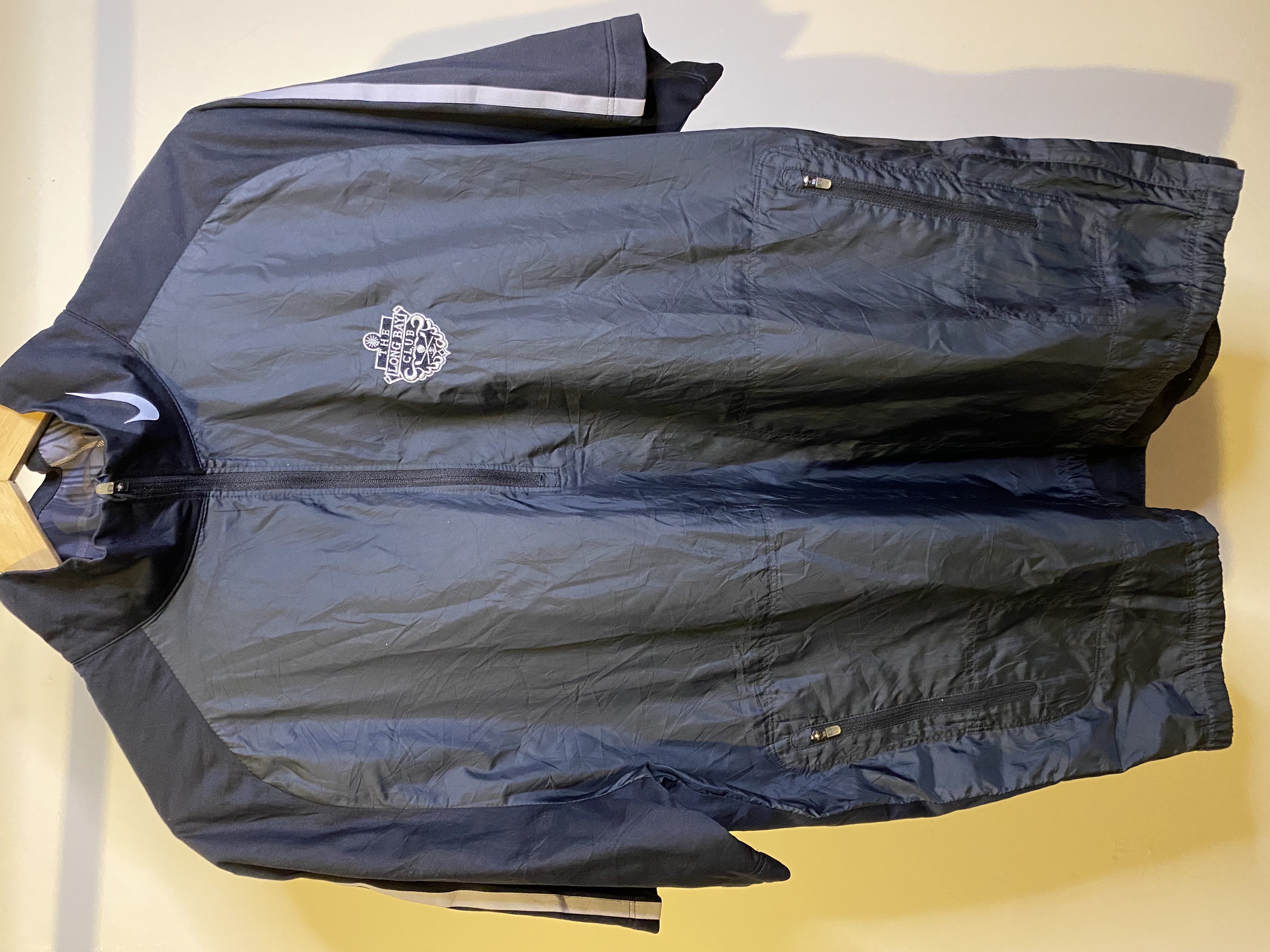 Modern short-sleeved Nike Long Bay Club windbreaker (L)