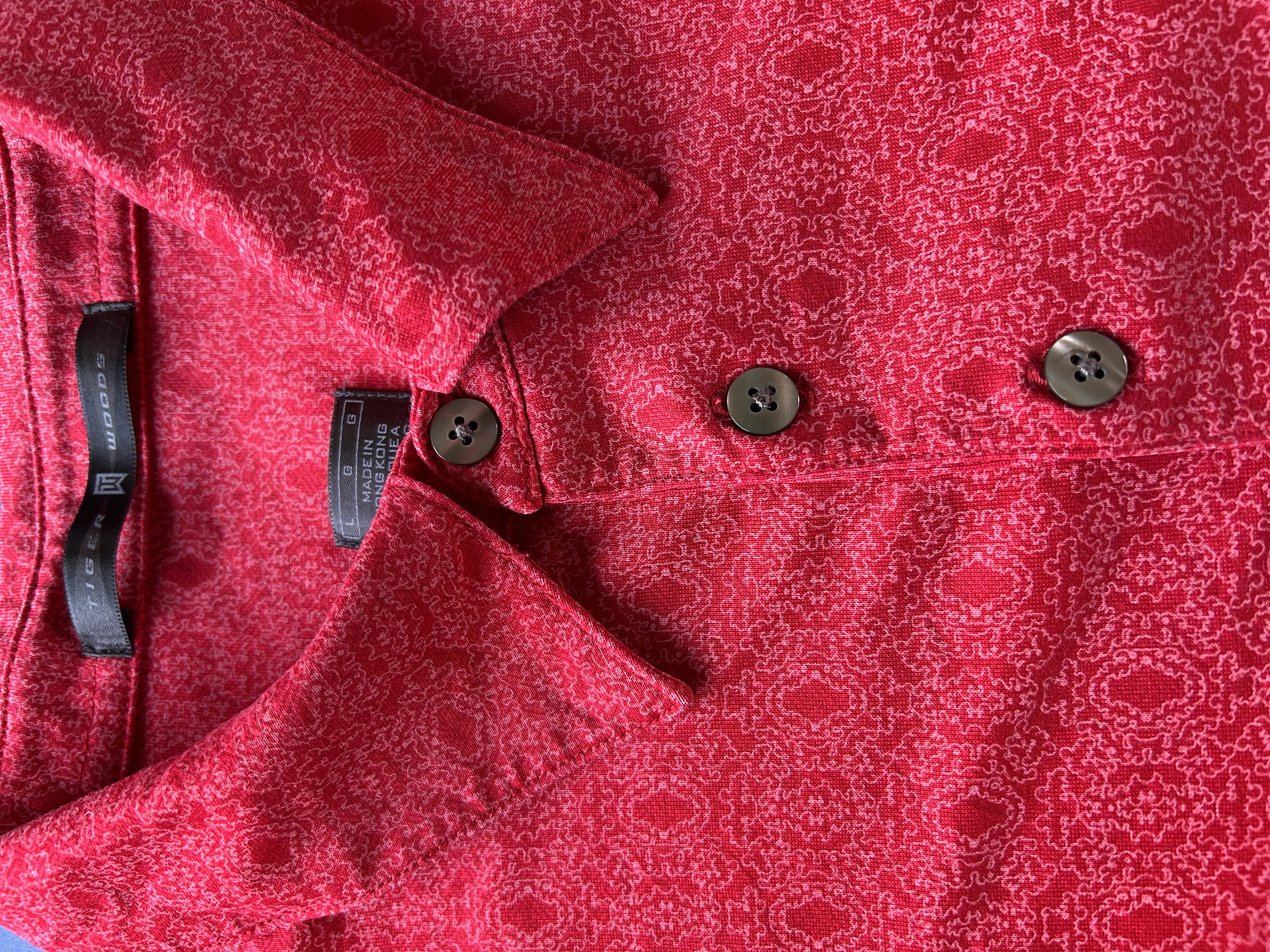 Classic red patterned Tiger Woods nike polo (L)