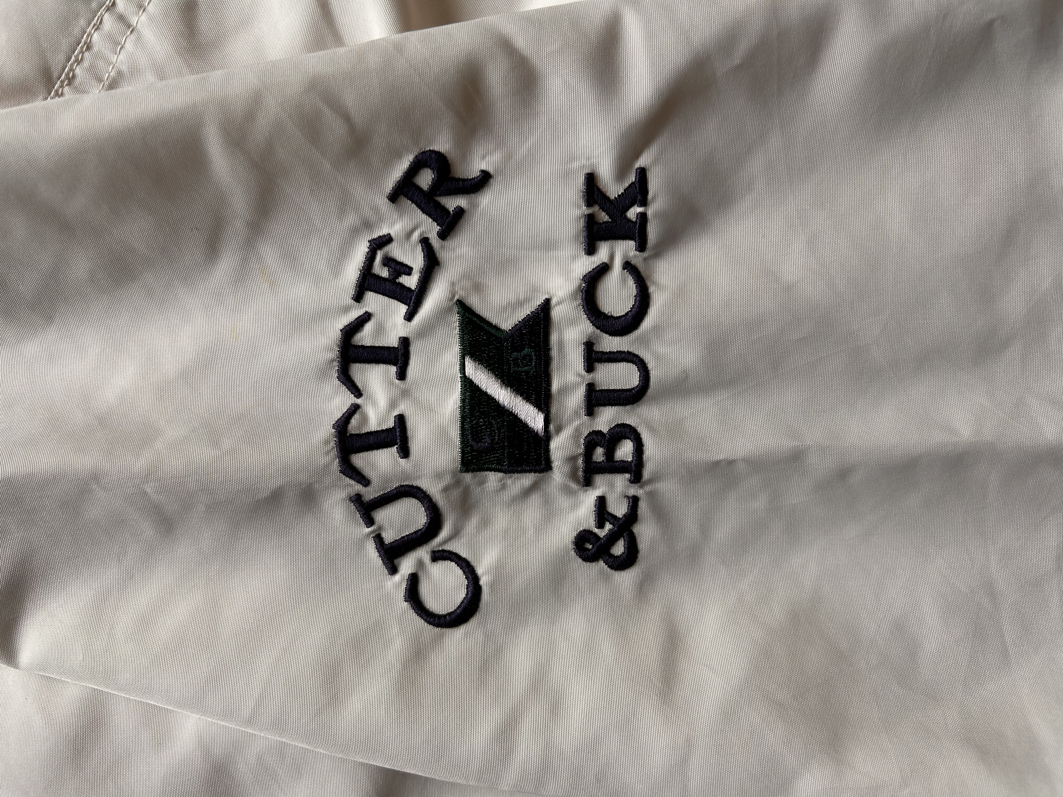 Cutter & Buck Royal Troon windbreaker (L)