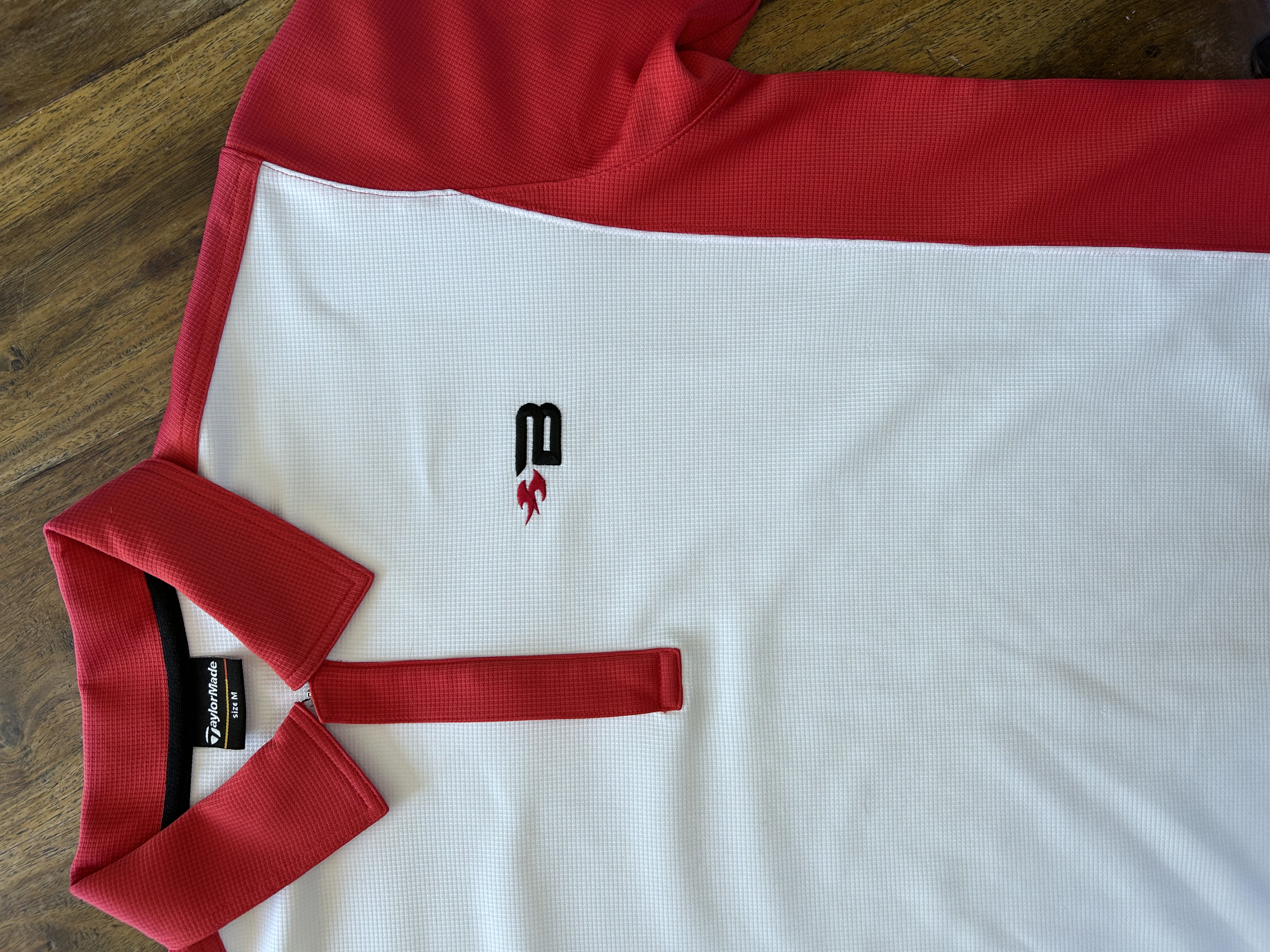 modern Taylormade JAPAN 'burner' polo (M, slim fit)