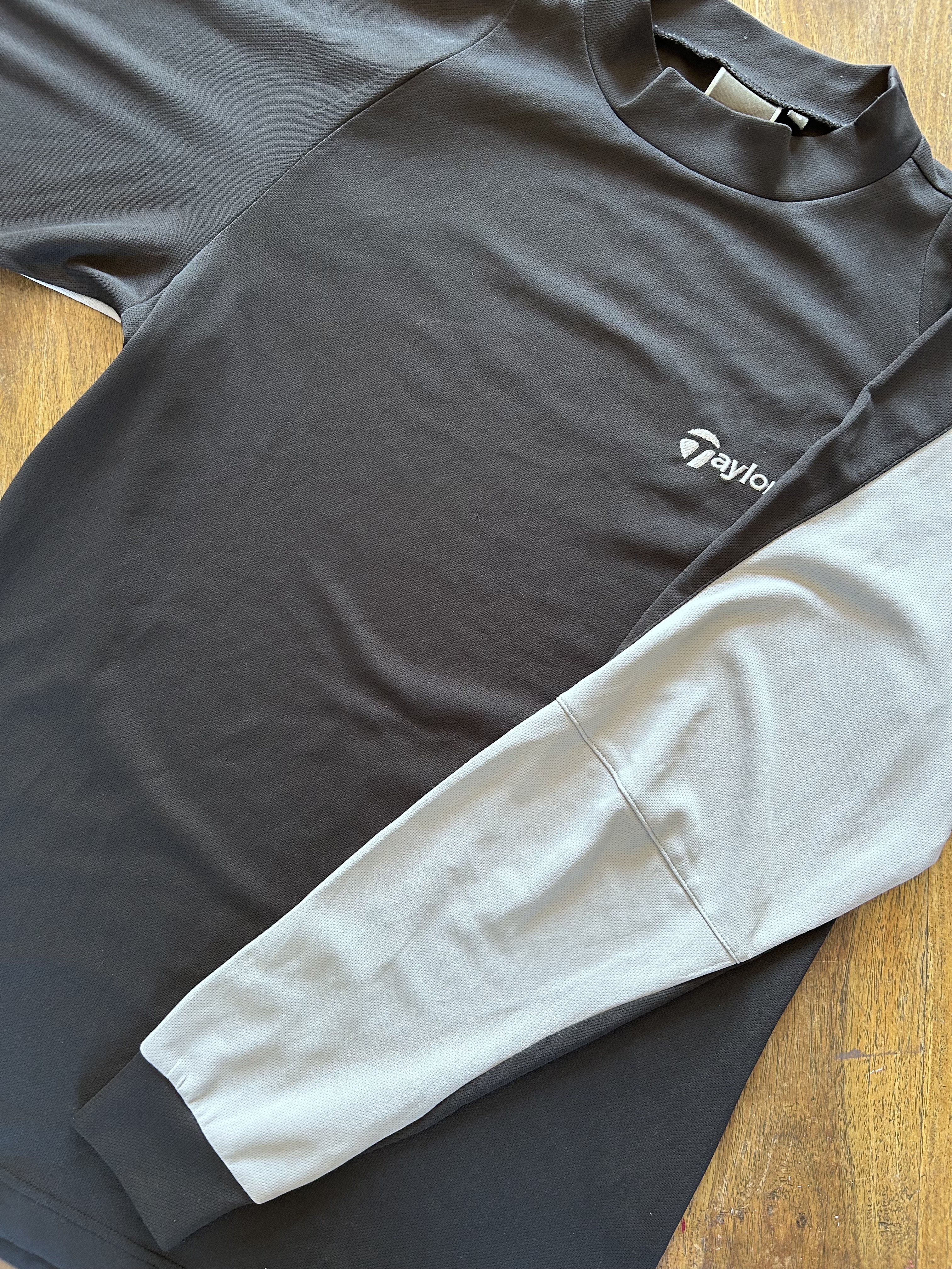 taylormade JAPAN mock/underlayer (slim fit M, please check measurements)