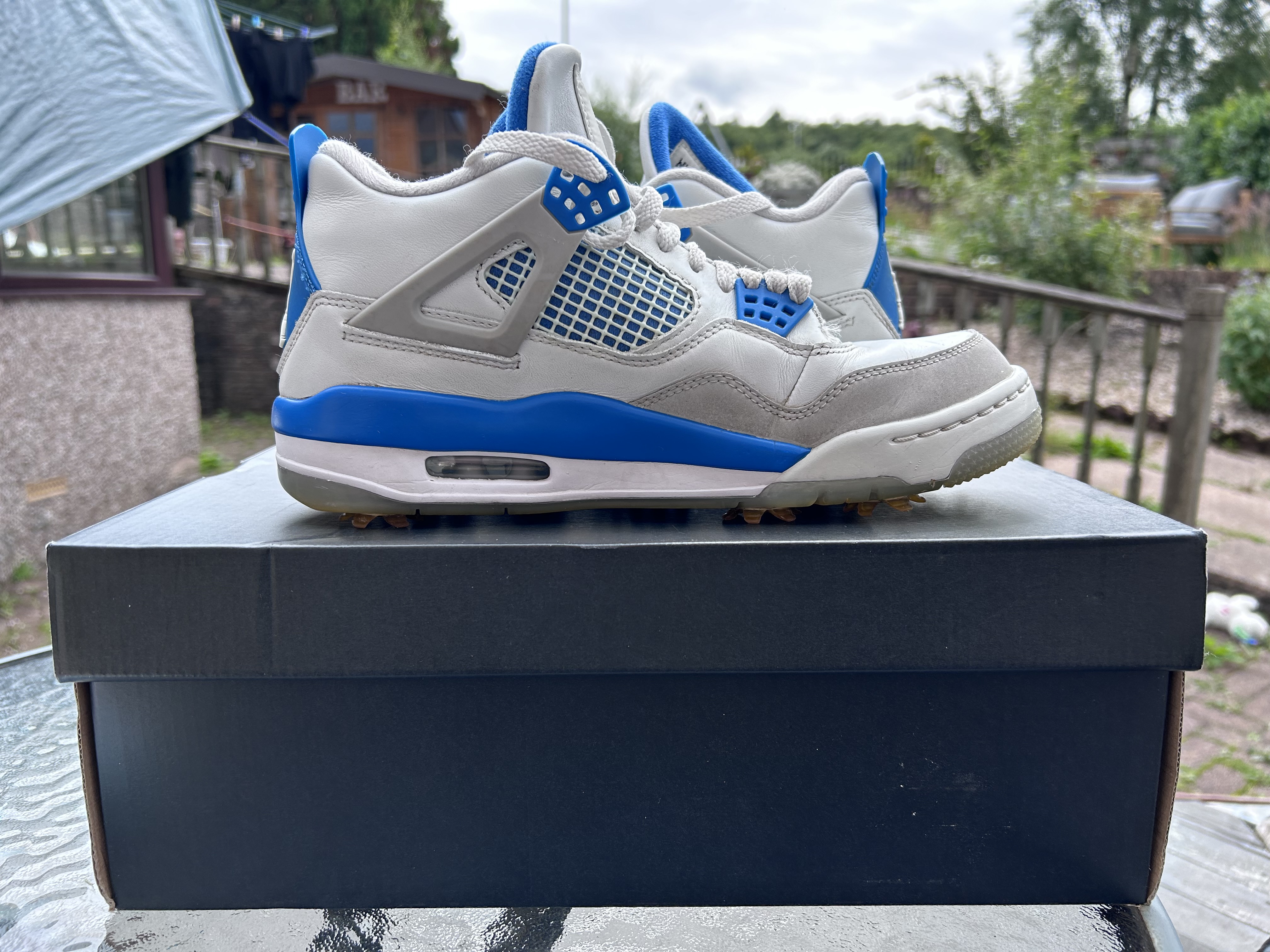 Jordan IV G white/military blue (UK7)