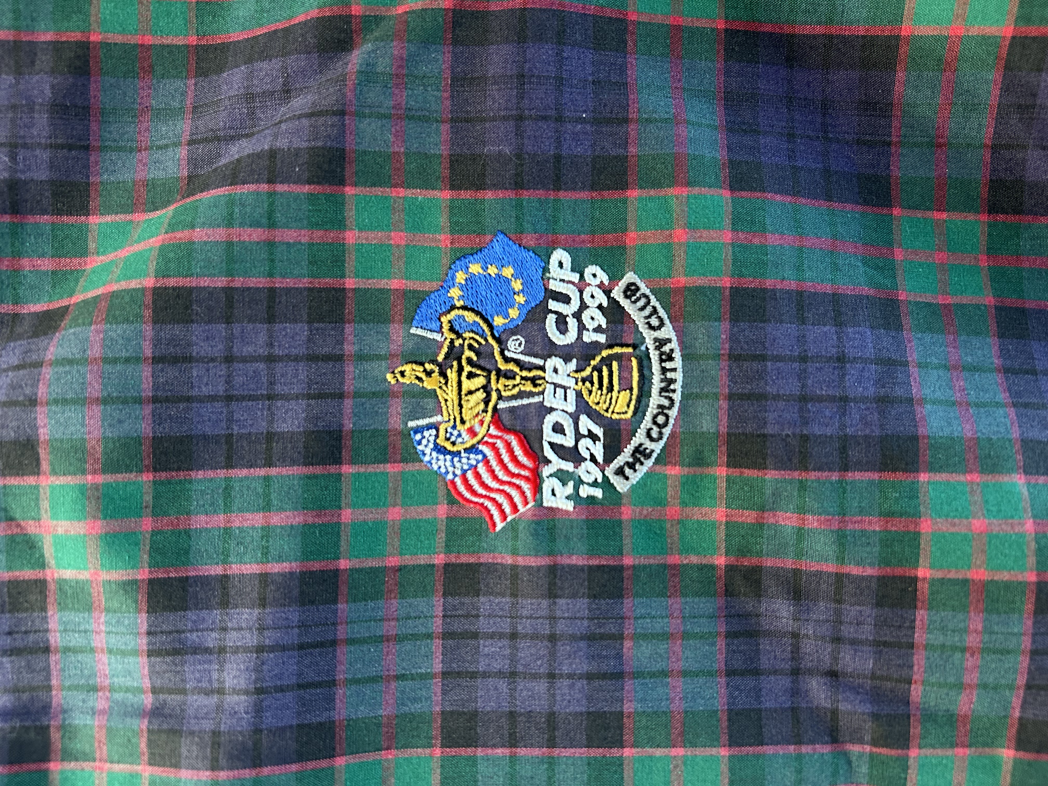 vintage '99 The Country Club PROQUIP windbreaker (XL - fits L)