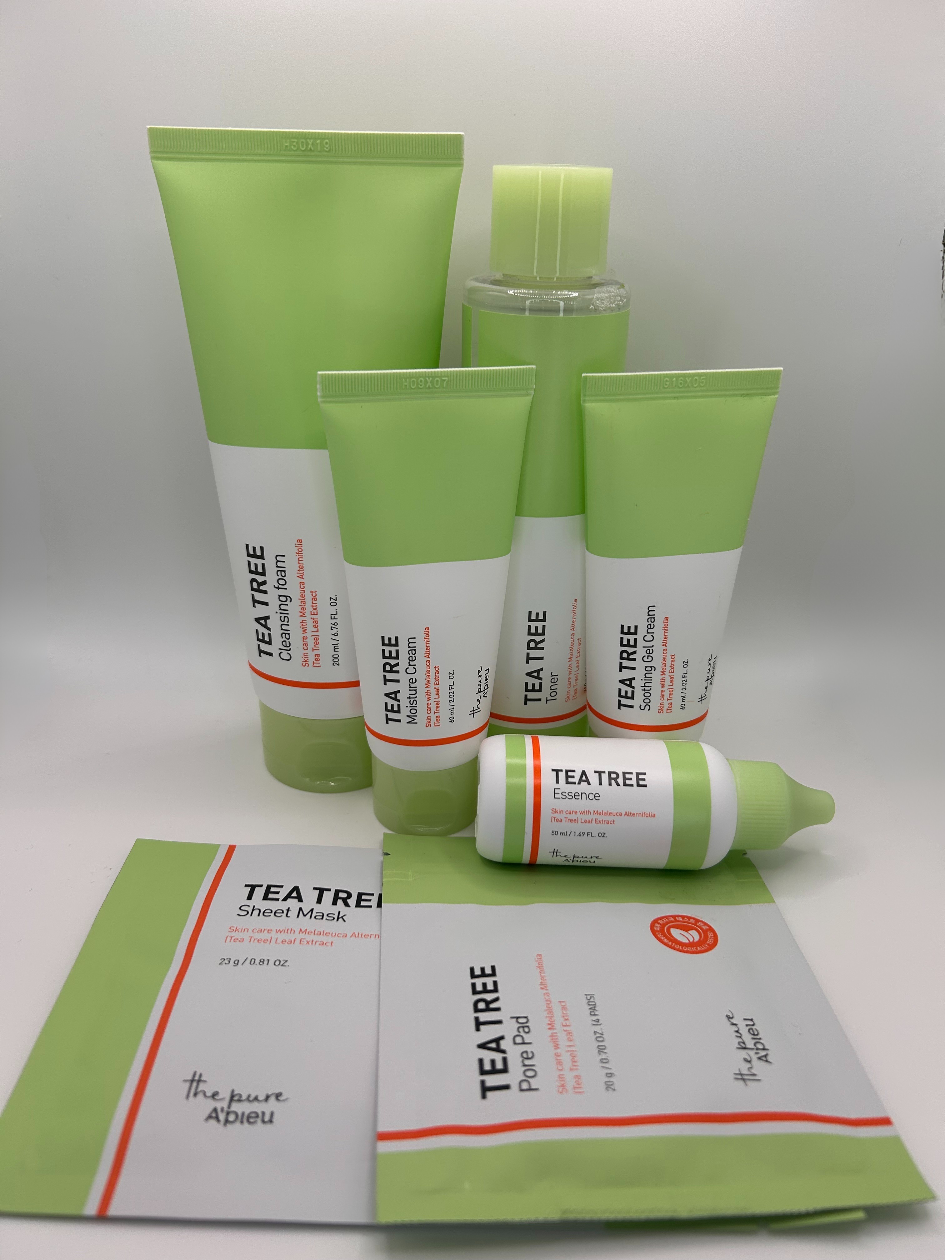 APIEU The Pure Tea Tree Treatment Set