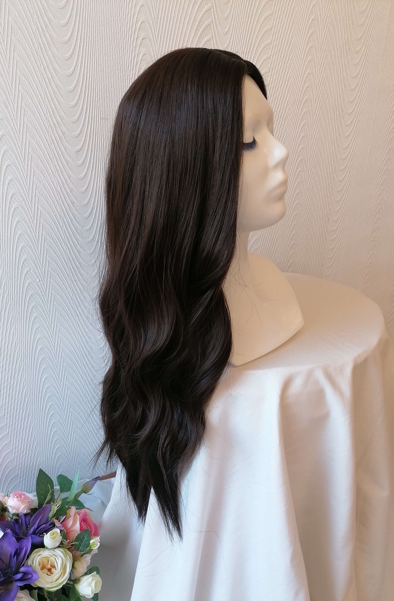 Perukas Nr. 179(4) tamsiai rudas, banguotas, ilgis 70cm