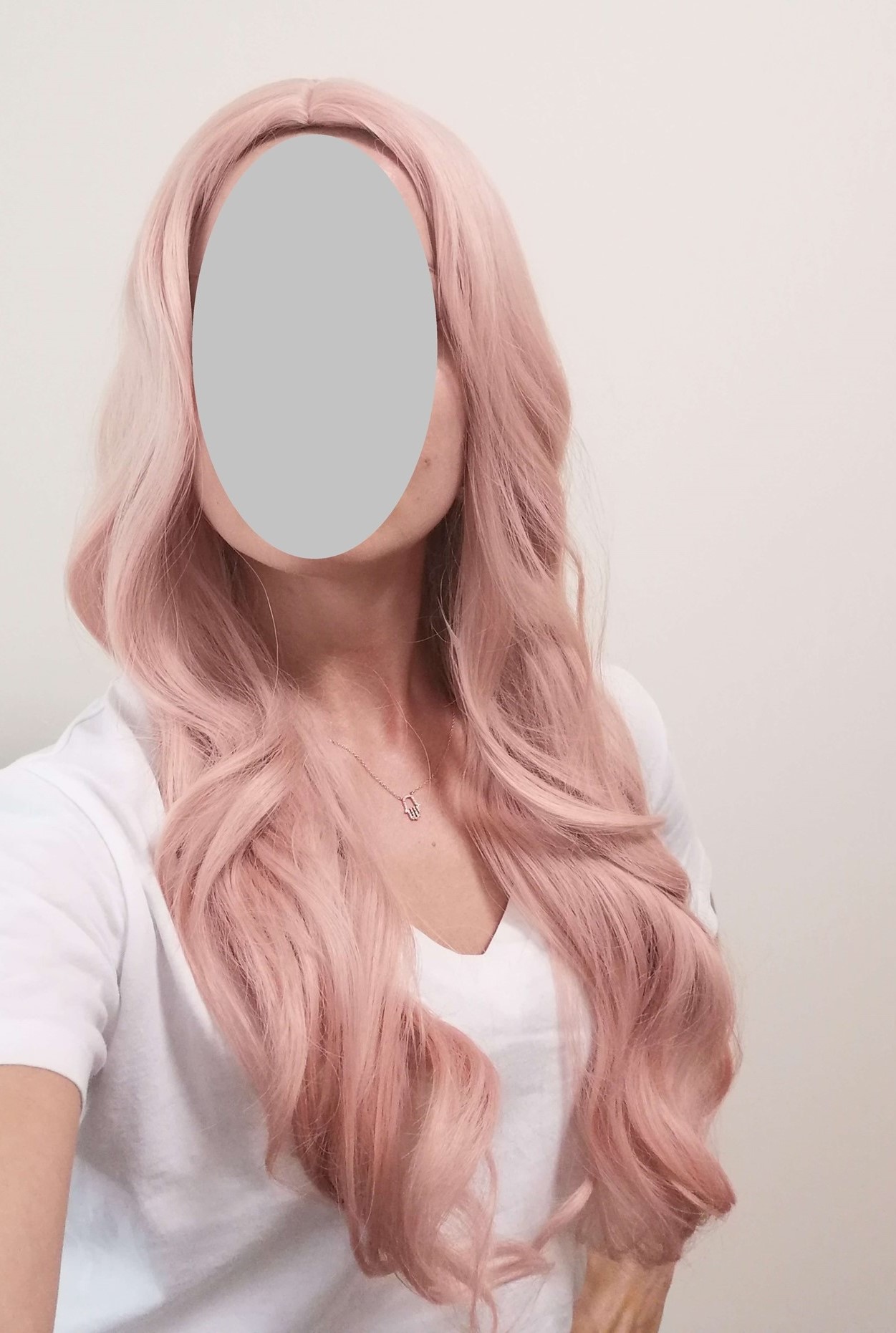 Perukas Nr. 003 rožinė spalva, garbanotas, ilgis 70cm