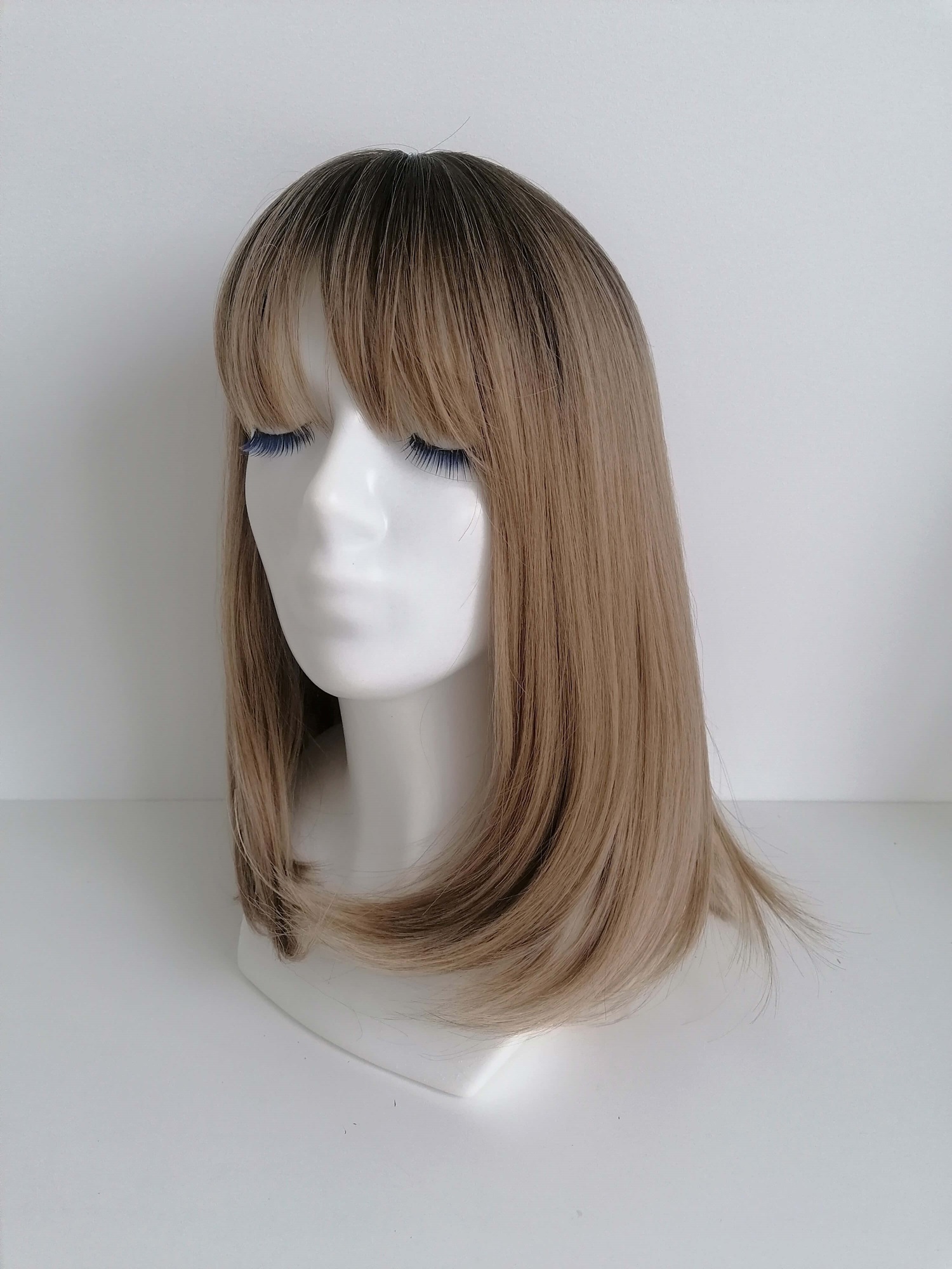 Perukas Nr. 6082(1) natūrali ruda spalva, ilgis 40cm