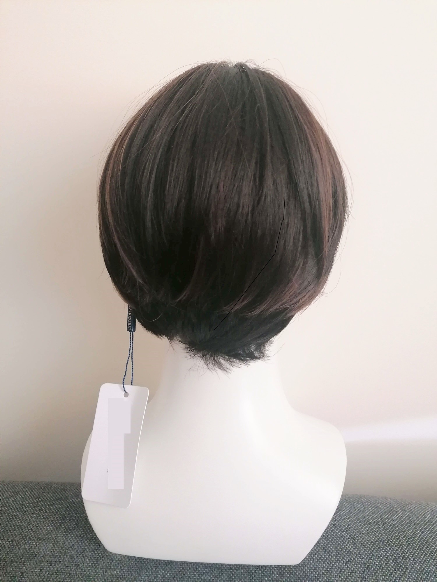 Perukas Nr. 166(4) juodas trumpų plaukų