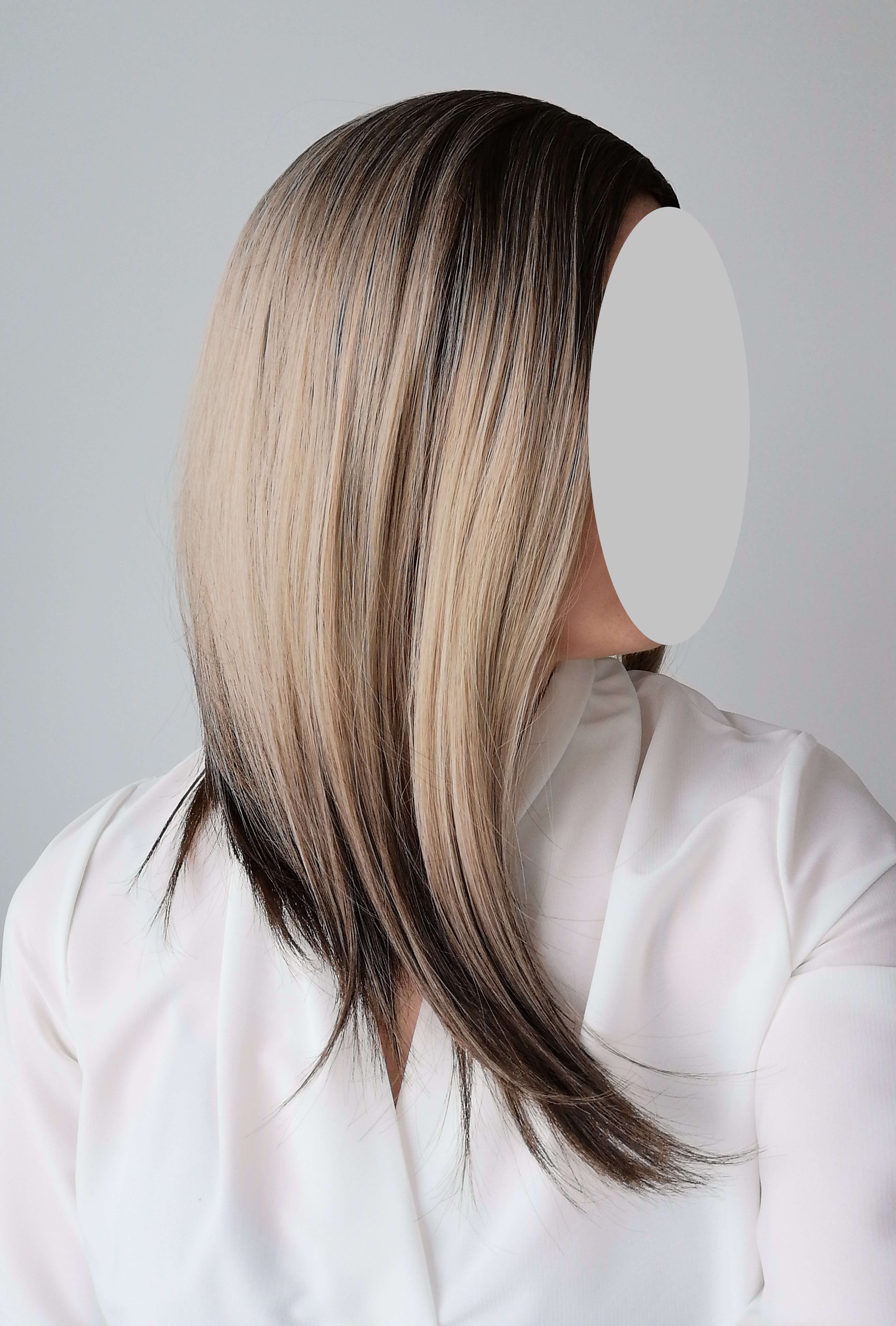 Perukas Nr. 2010(1) pailgintas kare, tamsesni galai, tamsintas viršugalvis, ilgis 45cm