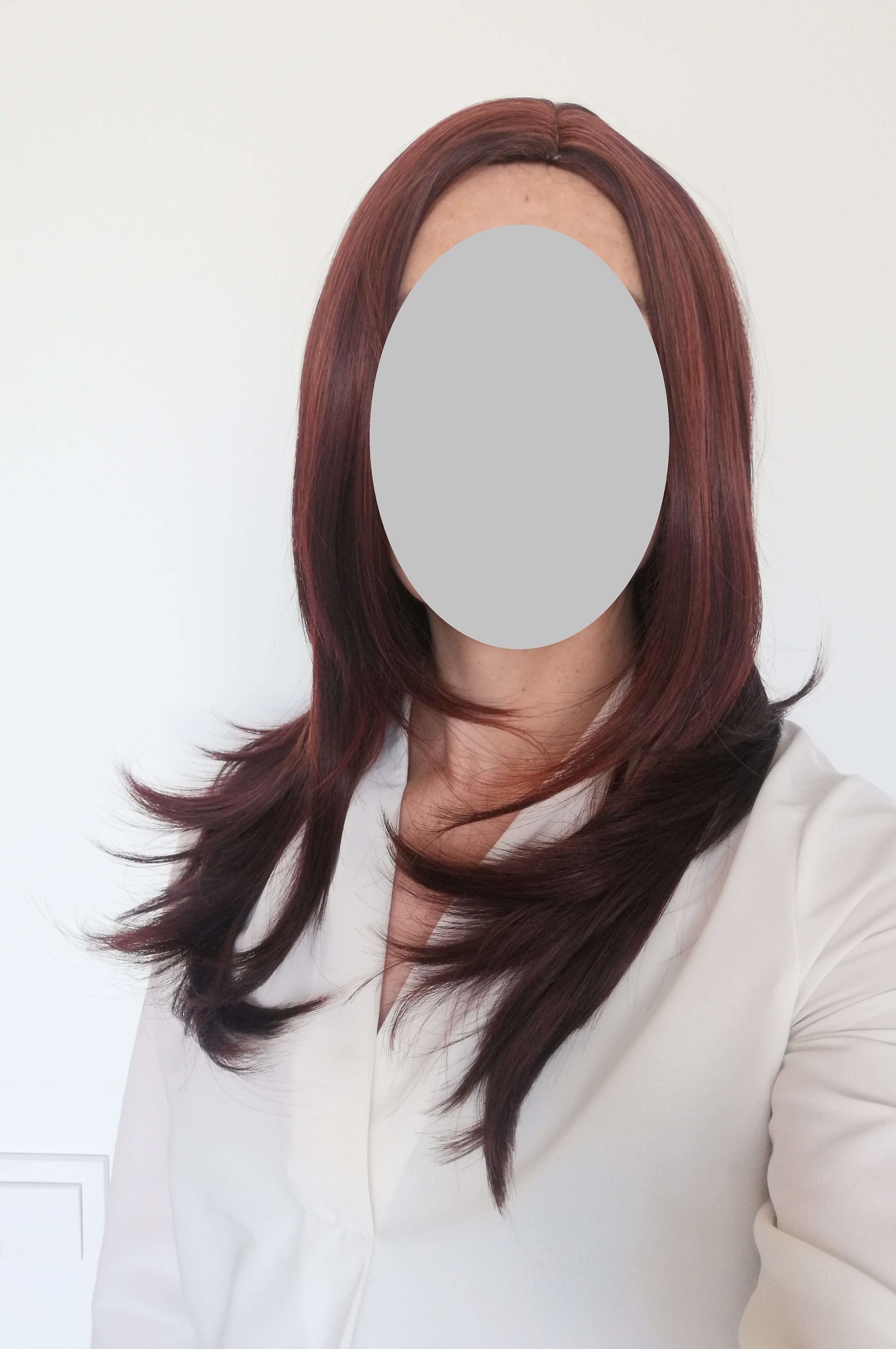 Perukas Nr. 1002(2) bordo spalva, ilgis 55cm