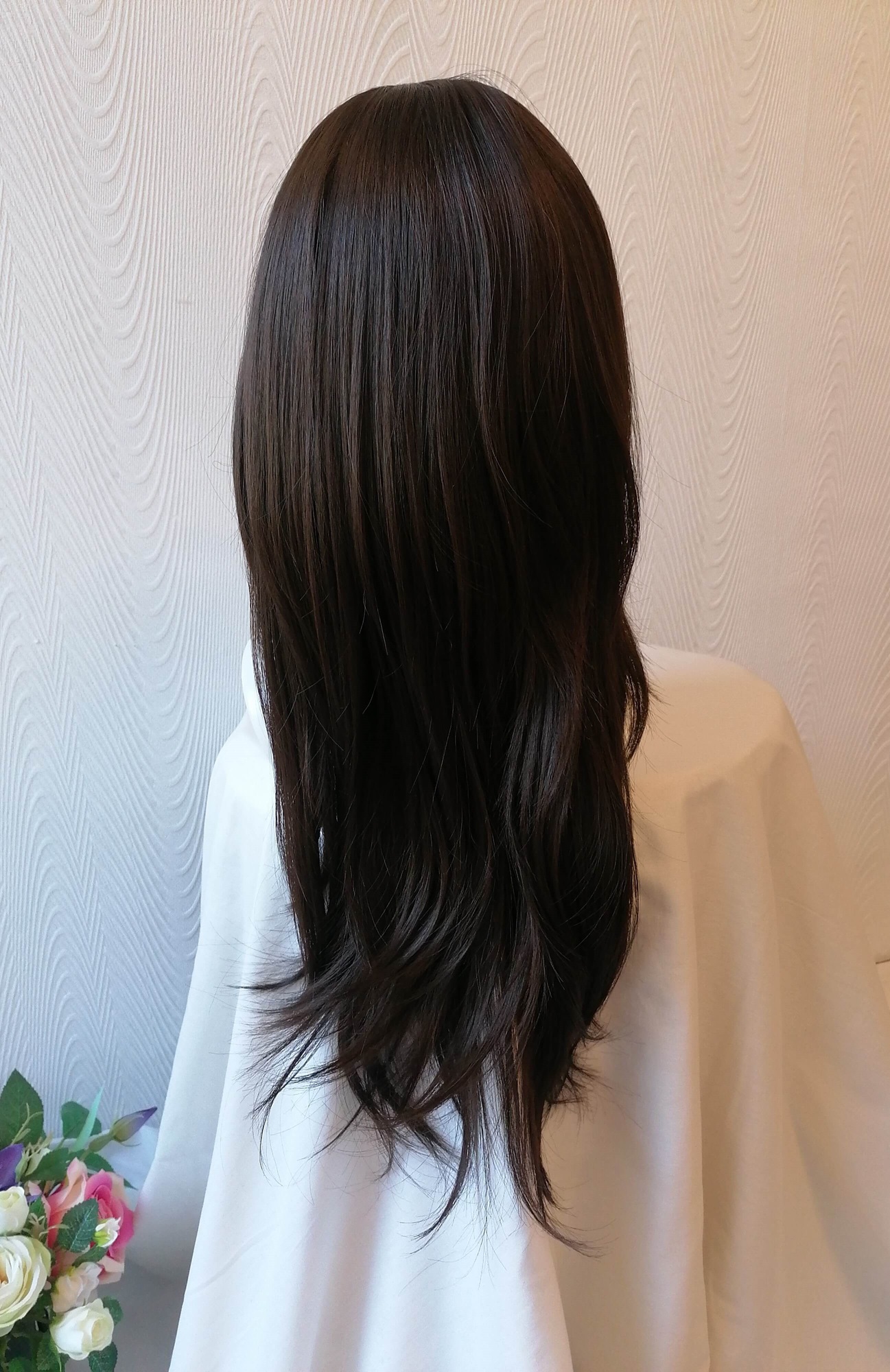 Perukas Nr. 259(8) tamsiai rudas, su kirpčiukais, ilgis 65cm