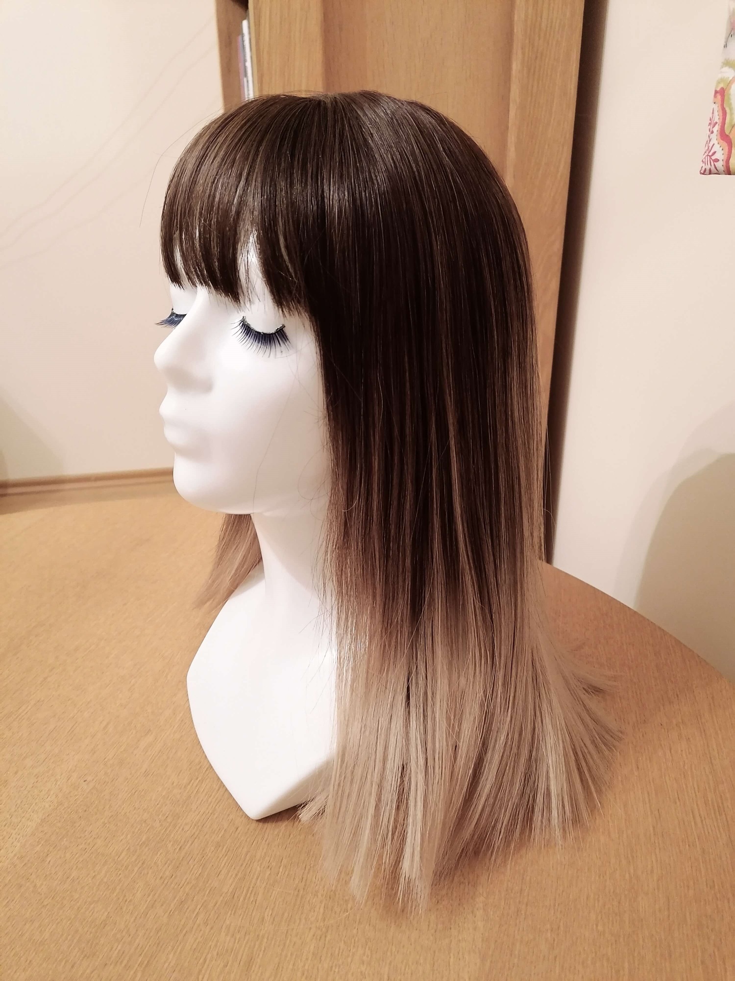 Perukas Nr. 152(2) ombre su kirpčiukais, ilgis 45cm