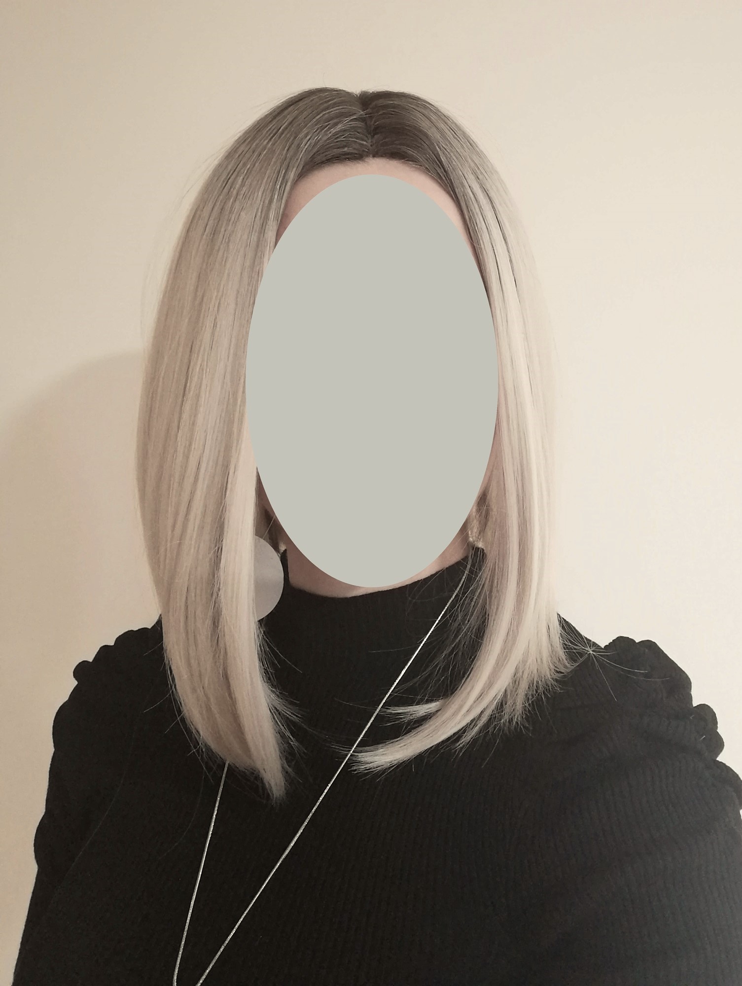 Perukas Nr. 1049 blond kare, ombre efektas, ilgis 44cm