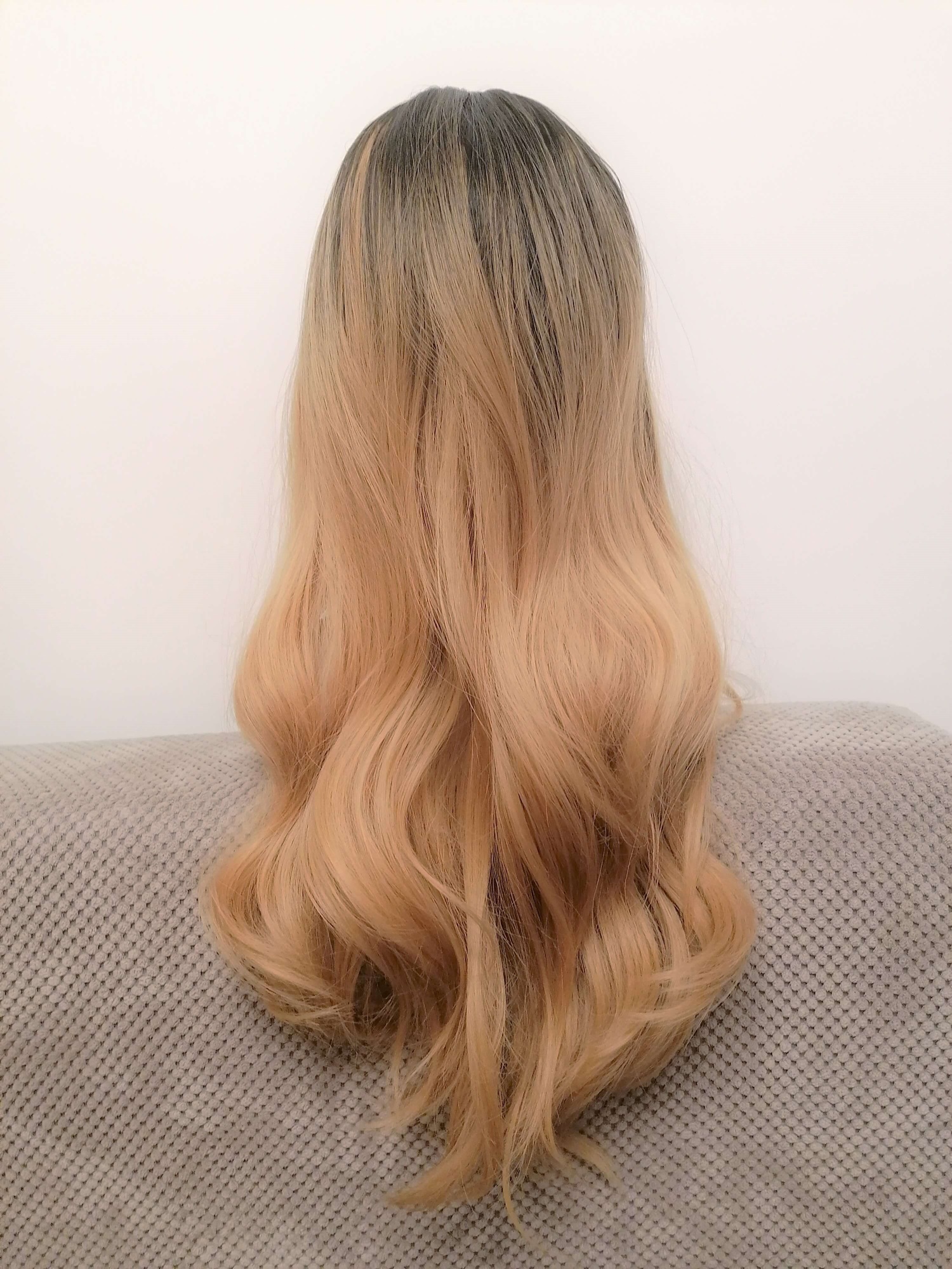 Perukas Nr. 017 ombre persikinės spalvos, ilgis 70cm