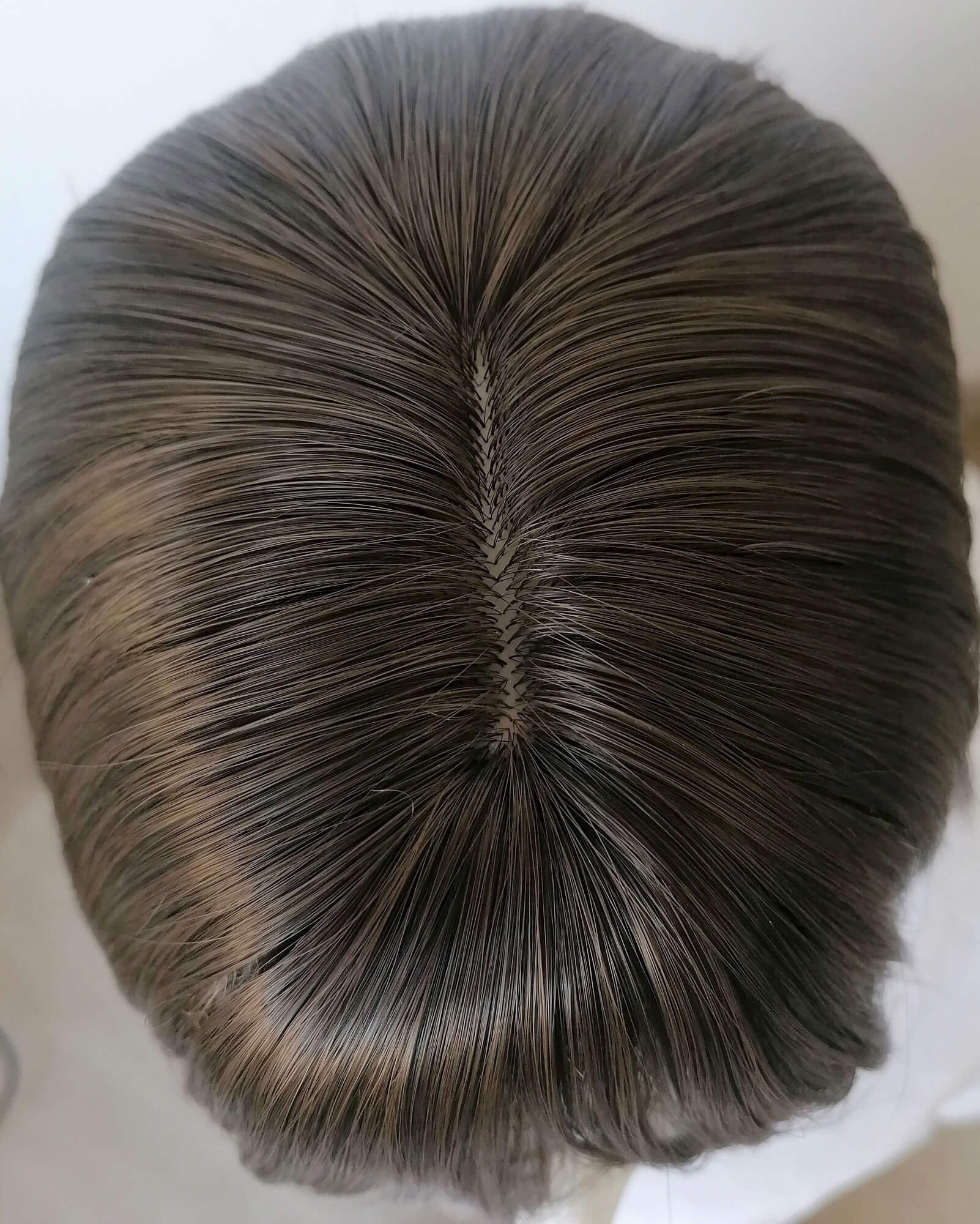 Perukas Nr. 1148(1) tamsiai rudas, ilgis 40cm