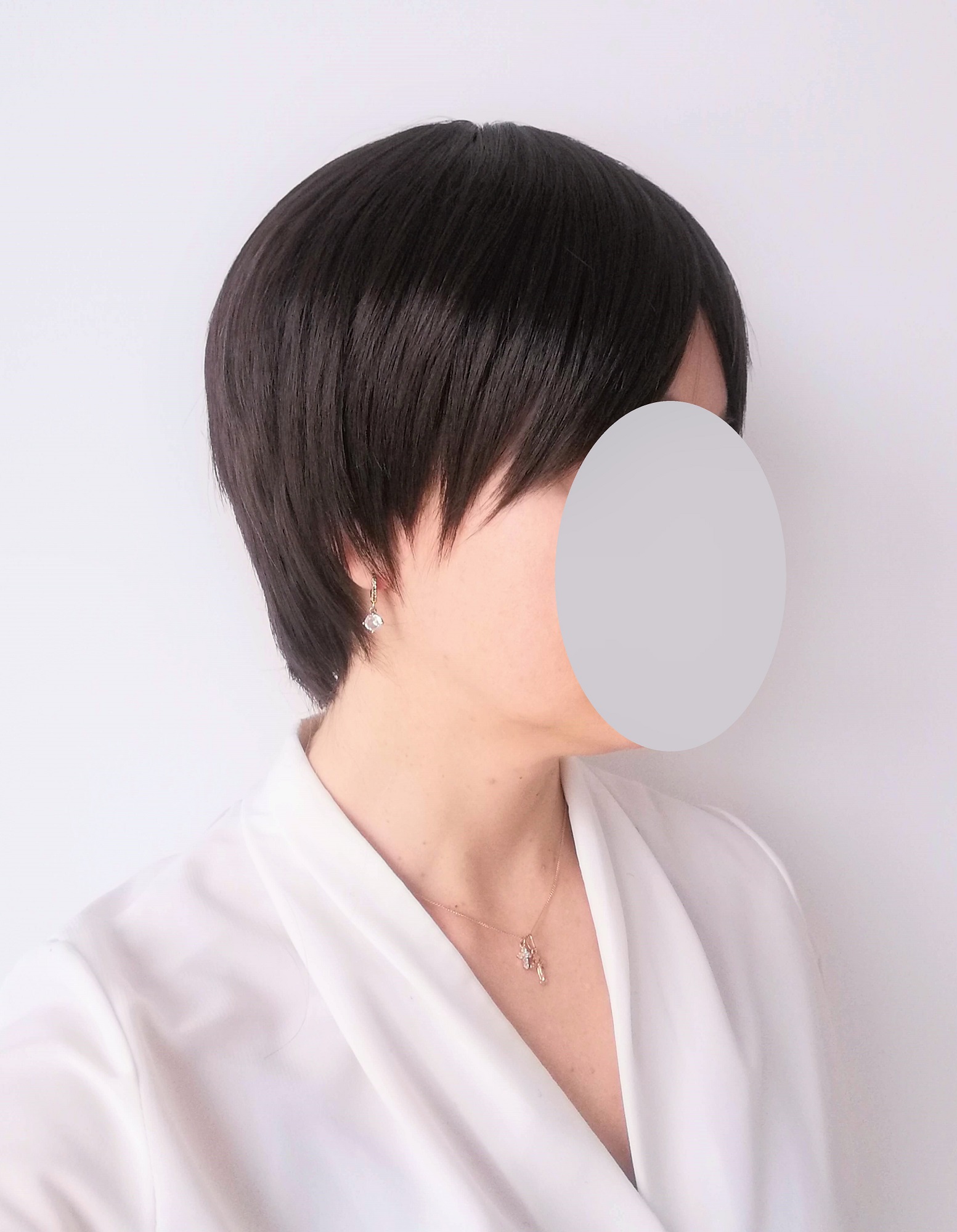 Perukas Nr. H179 trumpų plaukų, tamsiai rudas