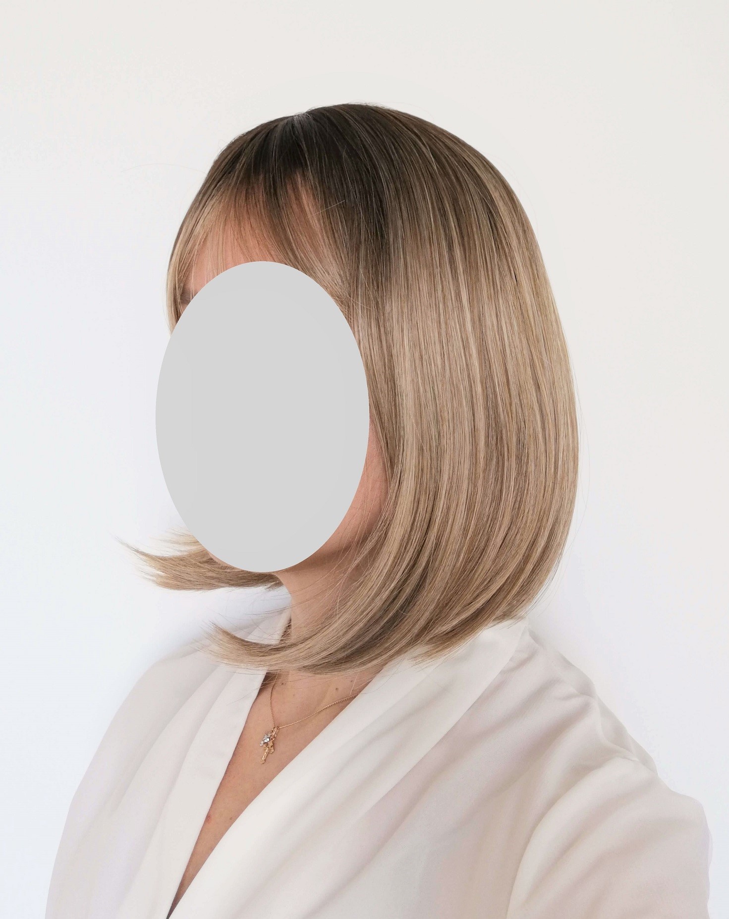 Perukas Nr. 191(1) natūrali spalva, kare kirpimas, ilgis 35cm