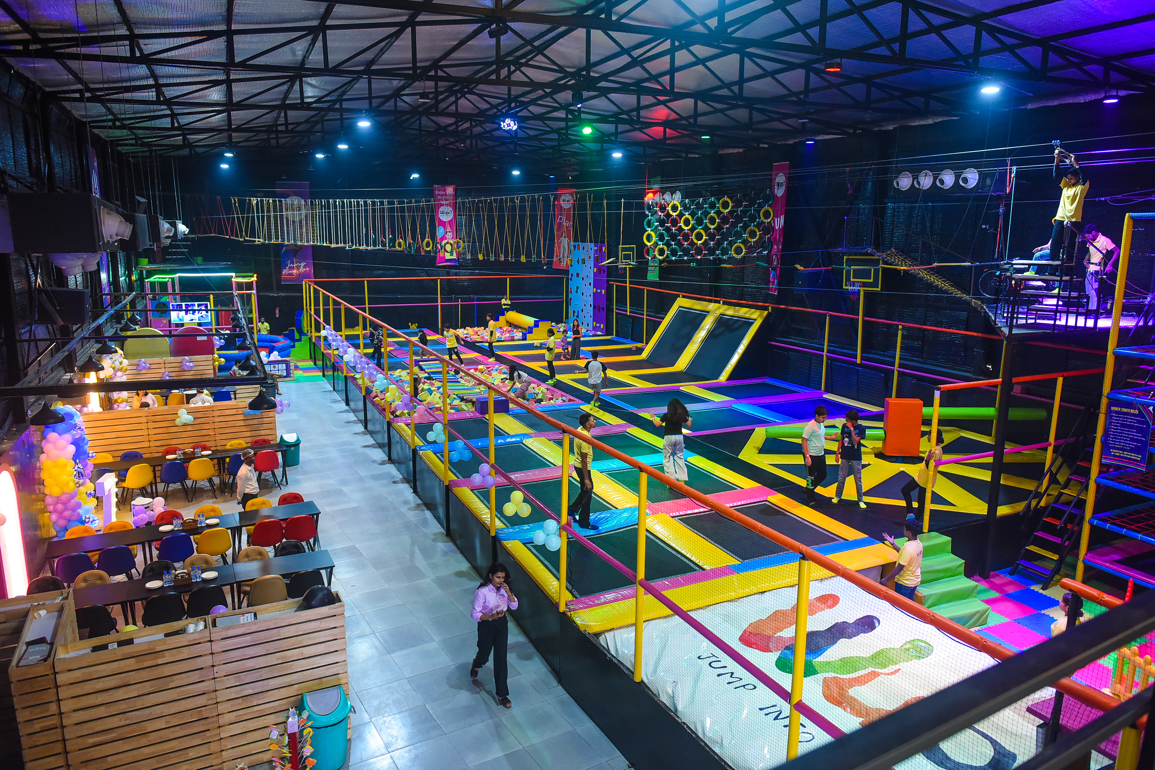 Trampoline 1Hr