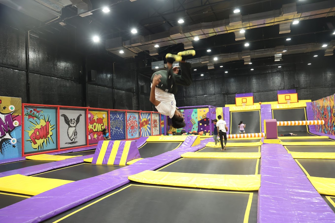 JUMPOLINE 60Min Trampoline 