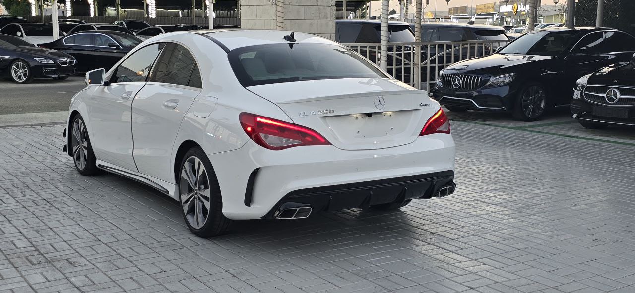 Mercedes-Benz CLA 250